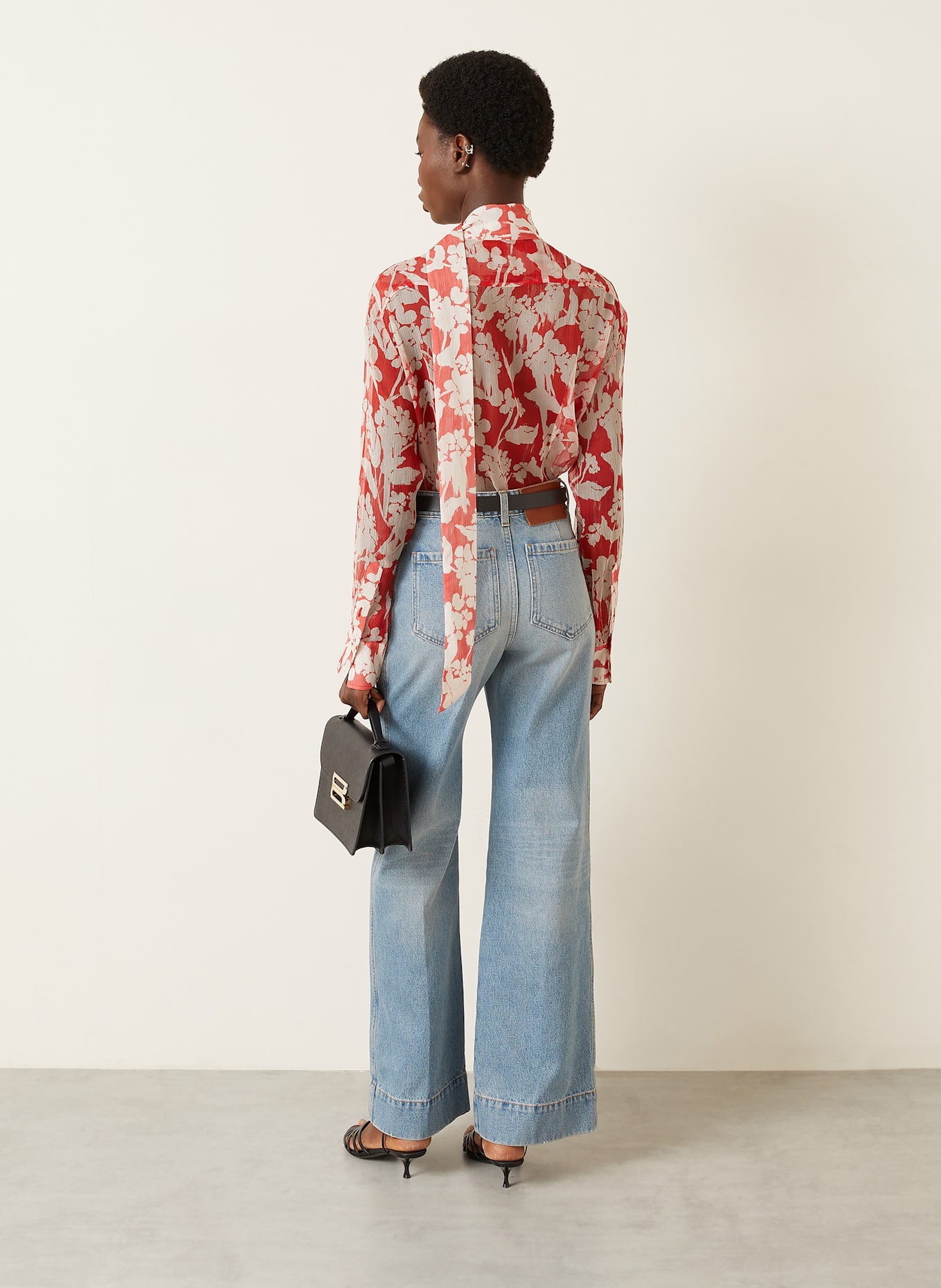 VICTORIA BECKHAM Silk blouse with bow: LIGHT RED/ ECRU