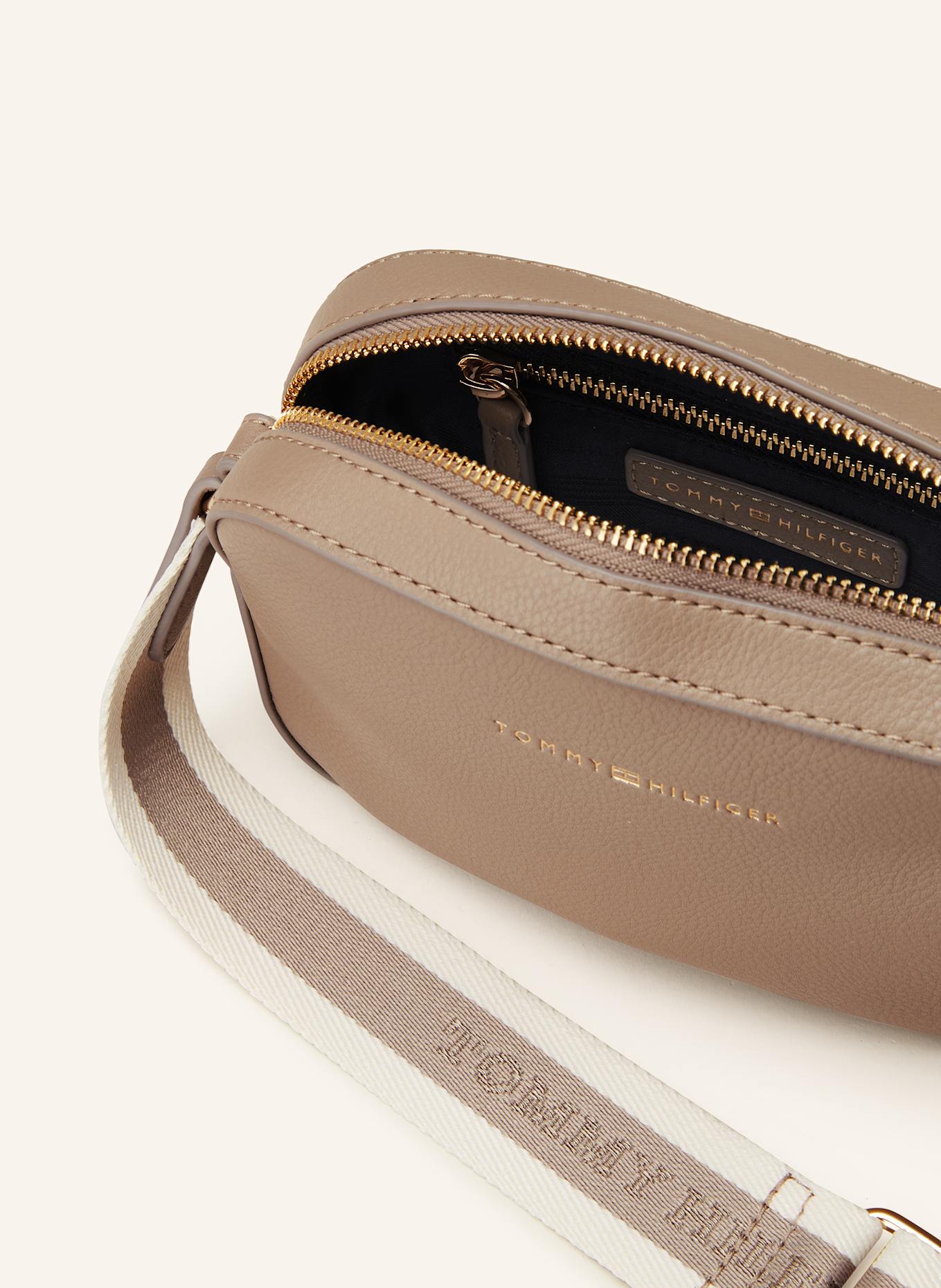 TOMMY HILFIGER Umhängetasche: BEIGE