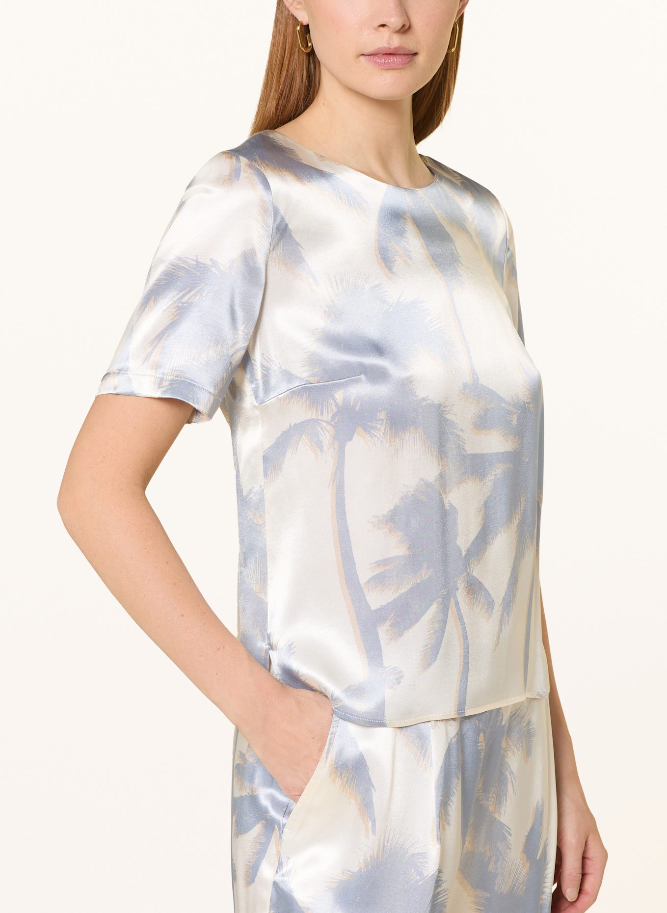 oui Blusenshirt aus Satin: WEISS / HELLBLAU / BEIGE