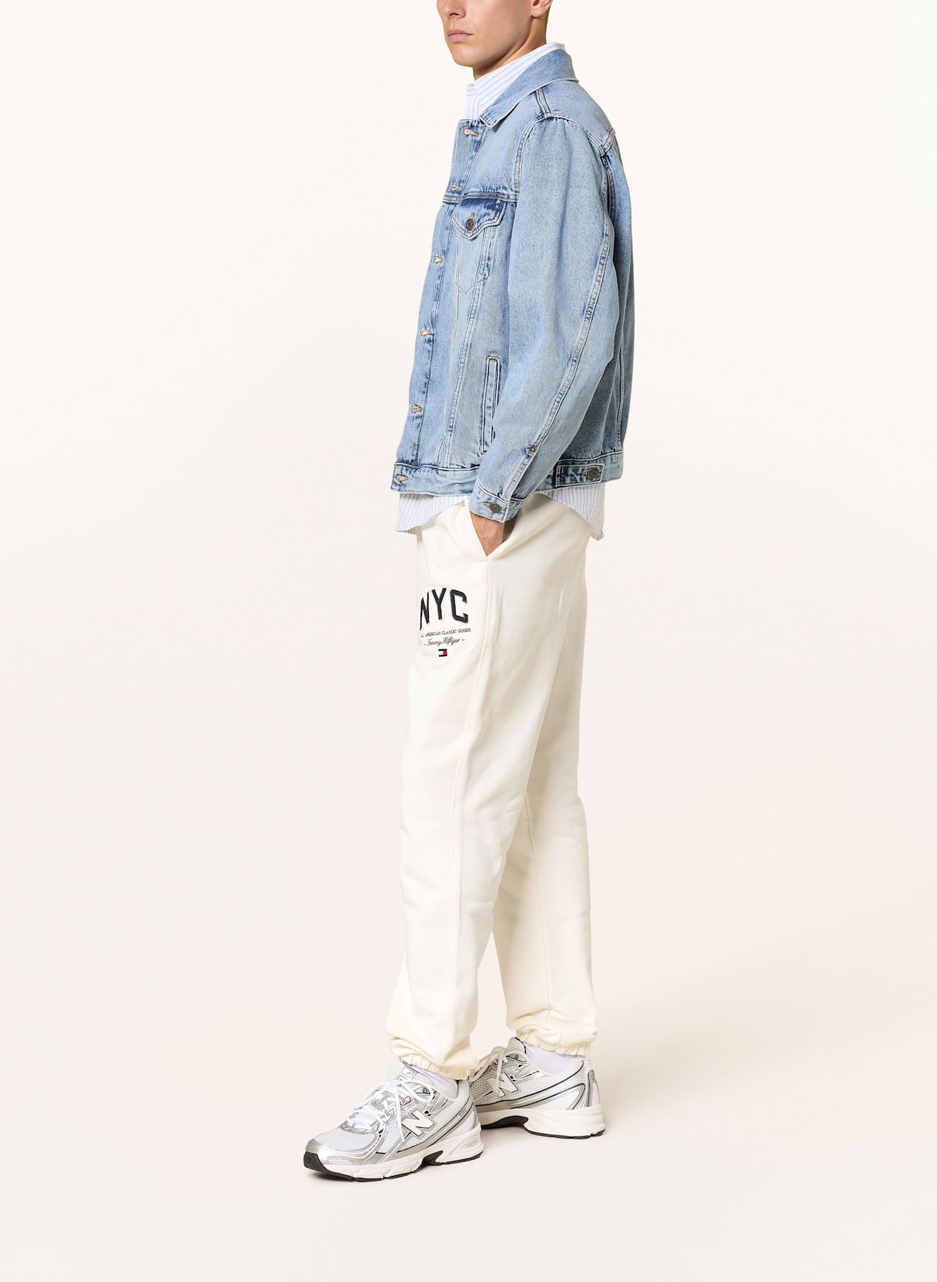 TOMMY HILFIGER Sweatpants: WEISS