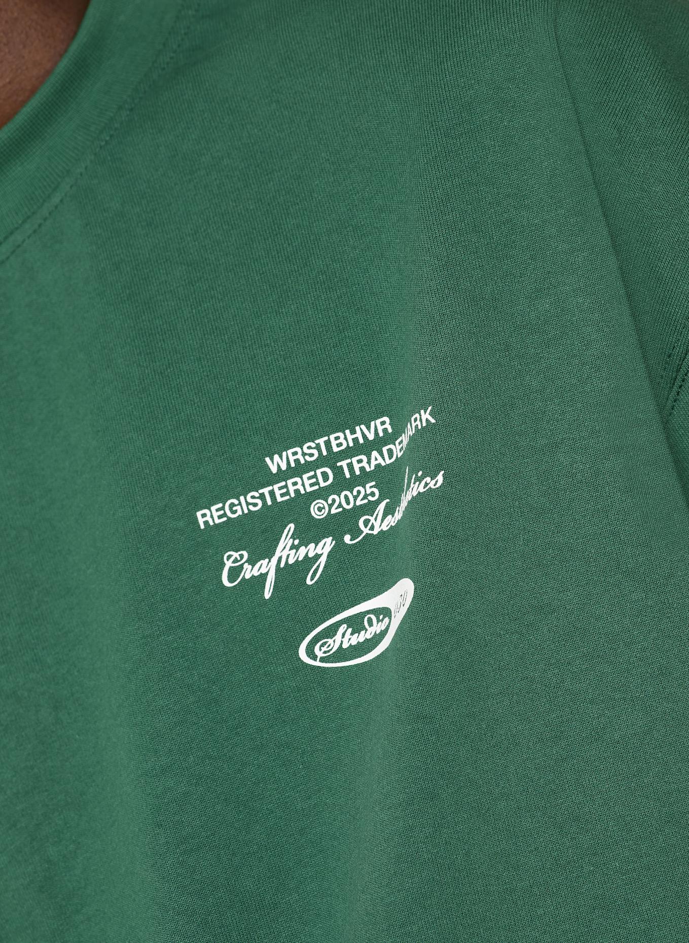 WRSTBHVR T-Shirt STUDIO V11: DUNKELGRÜN / WEISS