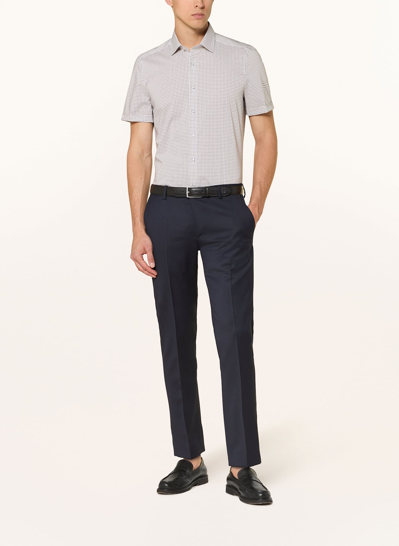 OLYMP Kurzarm-Hemd Level Five body fit: WEISS / BEIGE / DUNKELBLAU