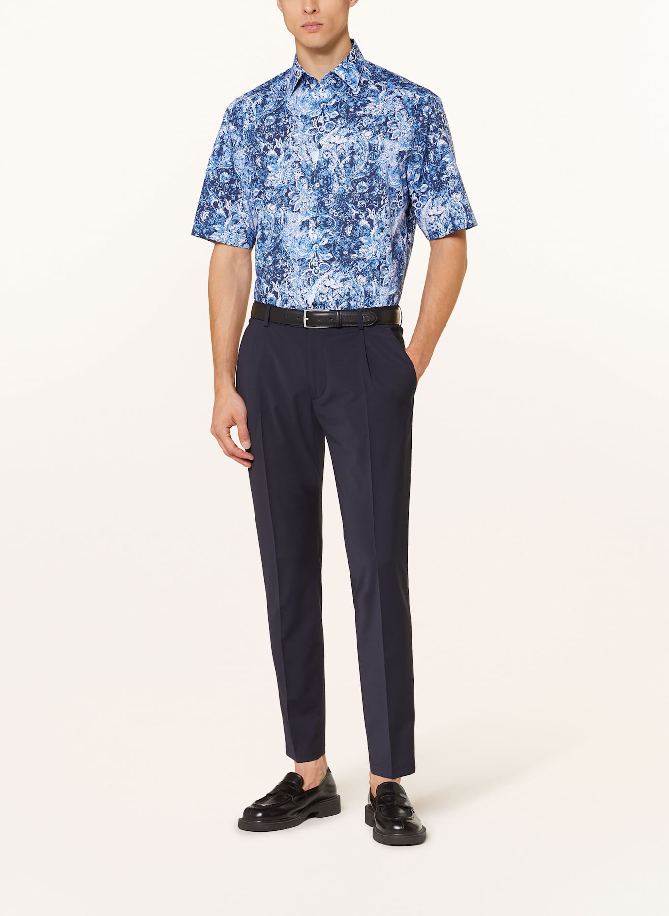 OLYMP Kurzarm-Hemd Luxor comfort fit: BLAU / WEISS