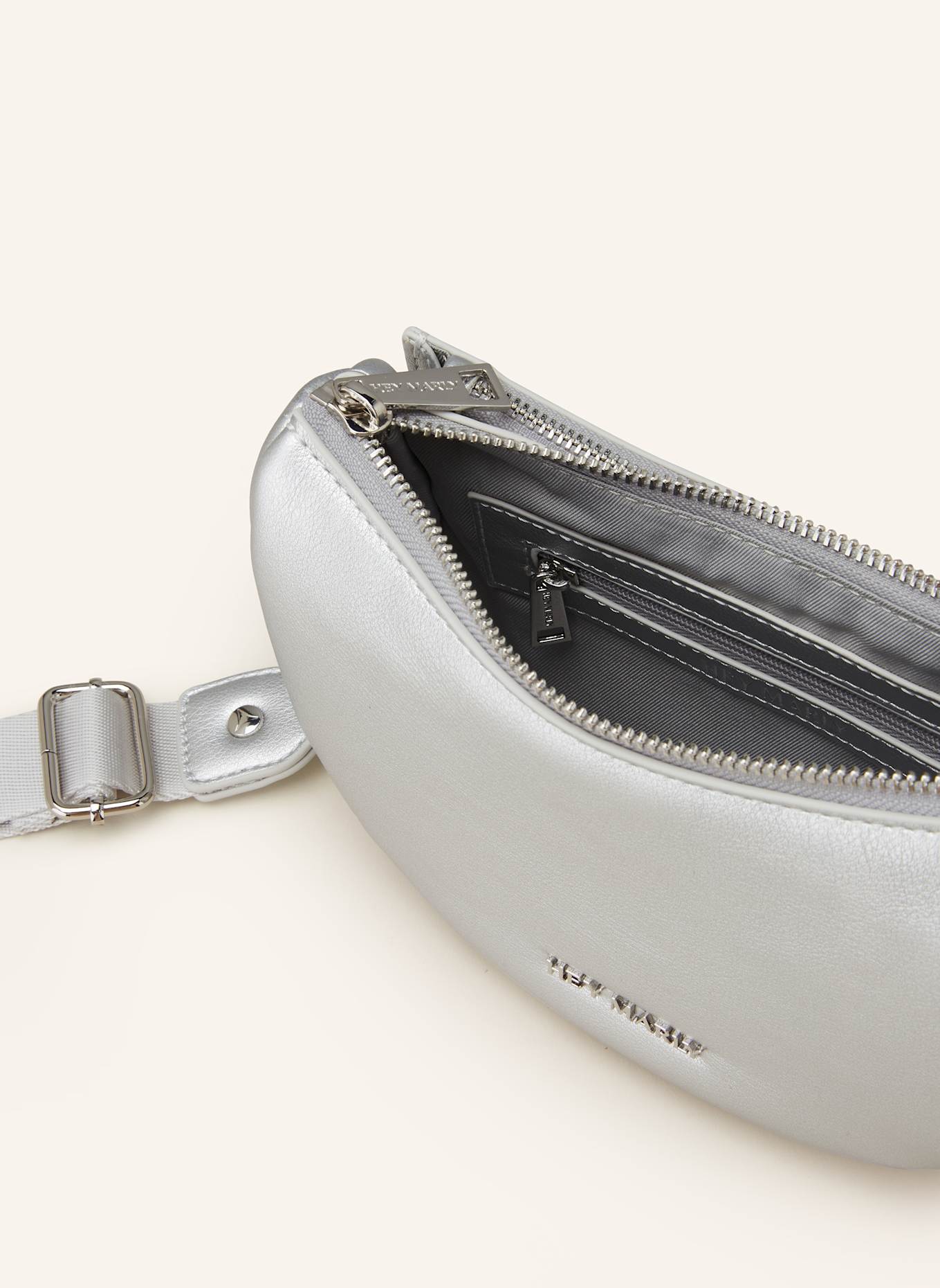 HEY MARLY SPORTSY SISTER crossbody bag: SILVER