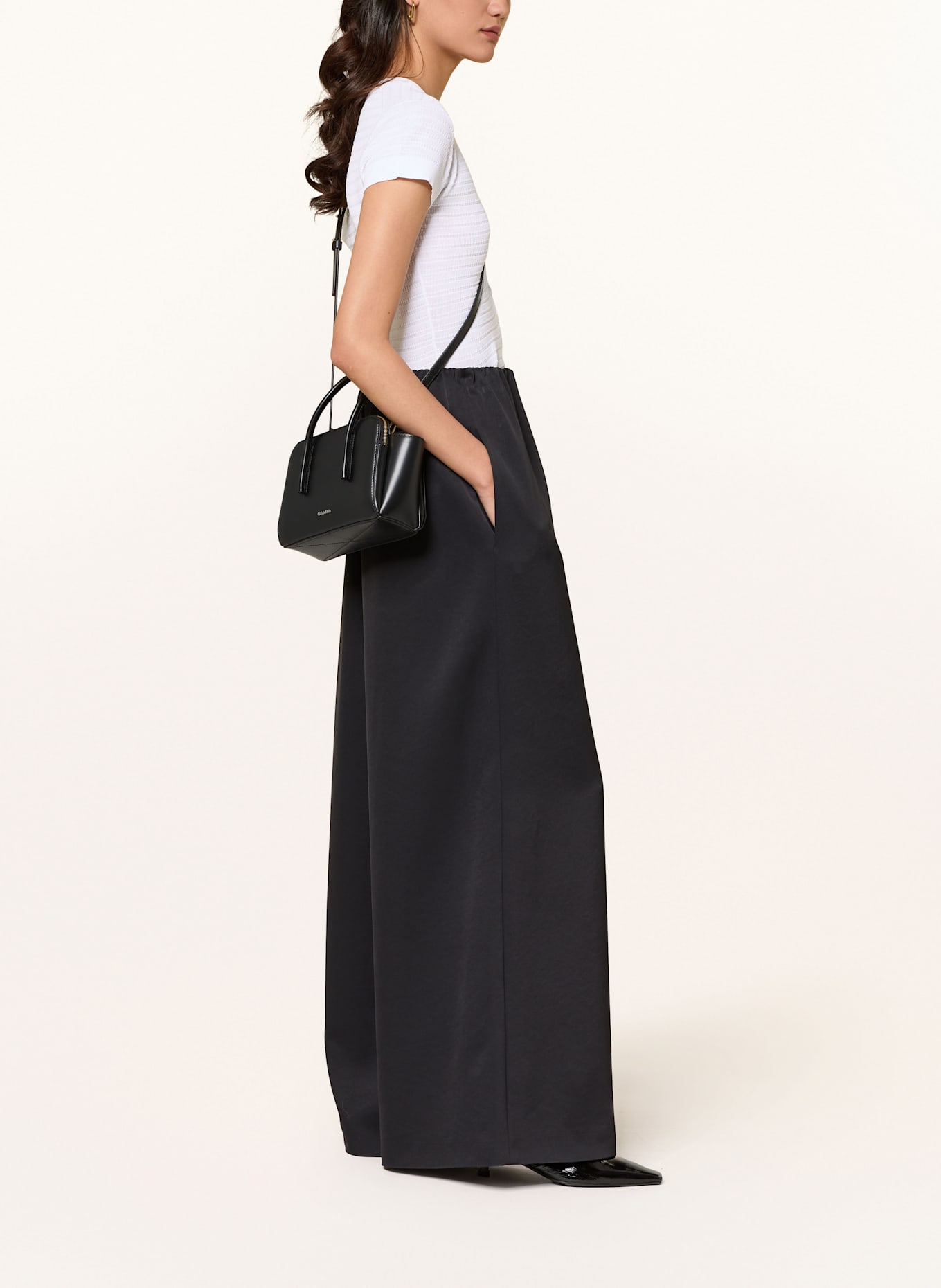 DRYKORN Marlenehose TWEEZER: SCHWARZ