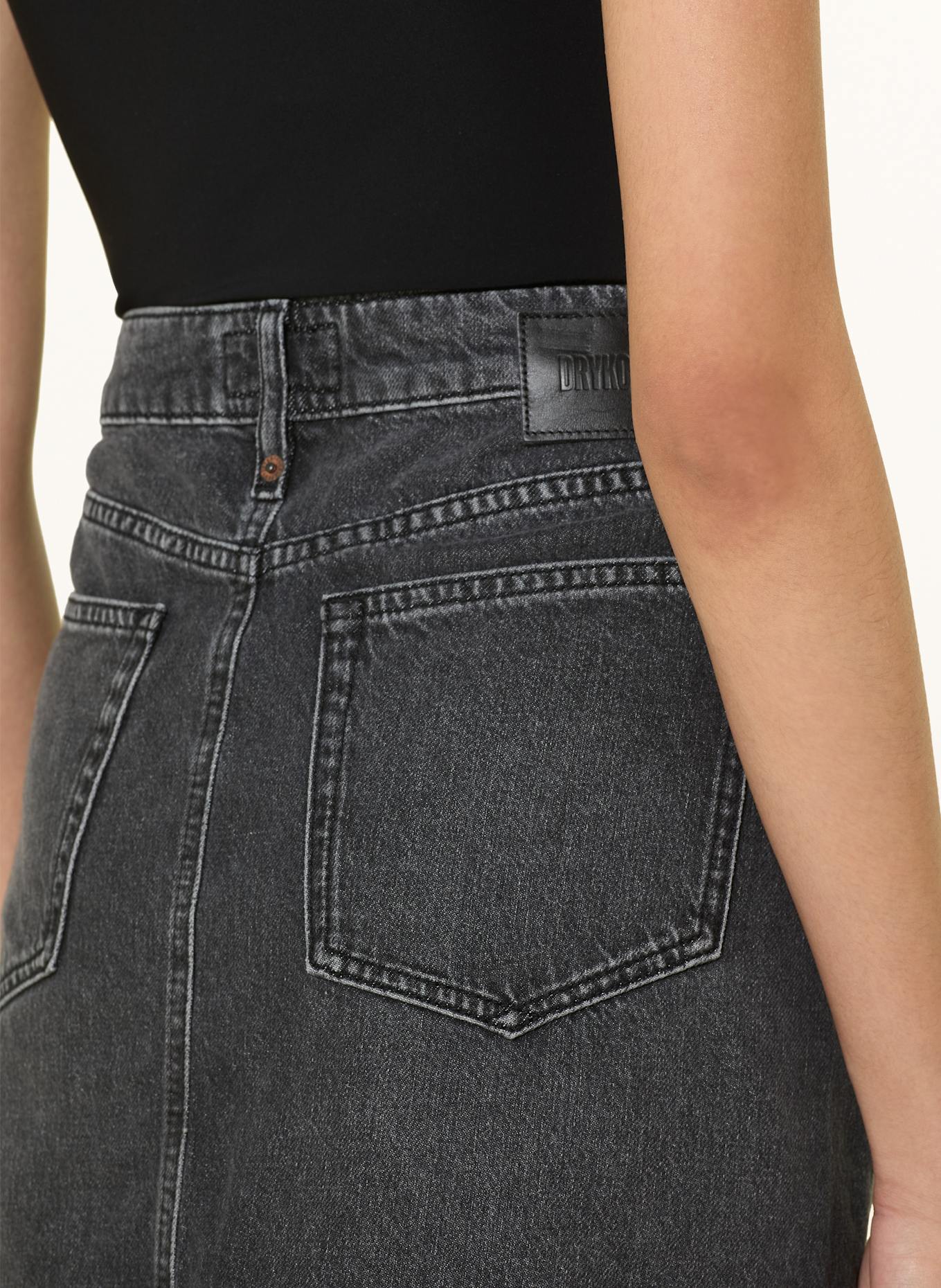 DRYKORN Jeansrock AFSON: 1050 schwarz-rot
