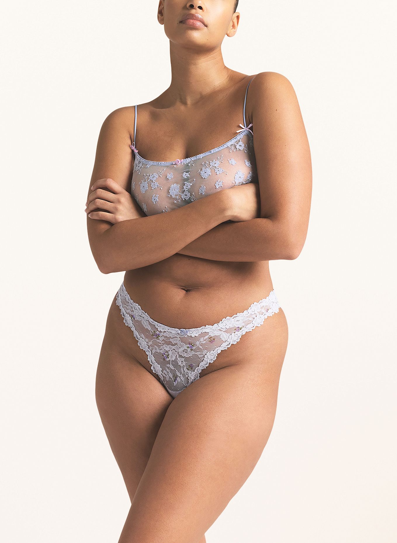 SKIMS String STRETCH LACE: HELLLILA / DUNKELLILA / GRÜN