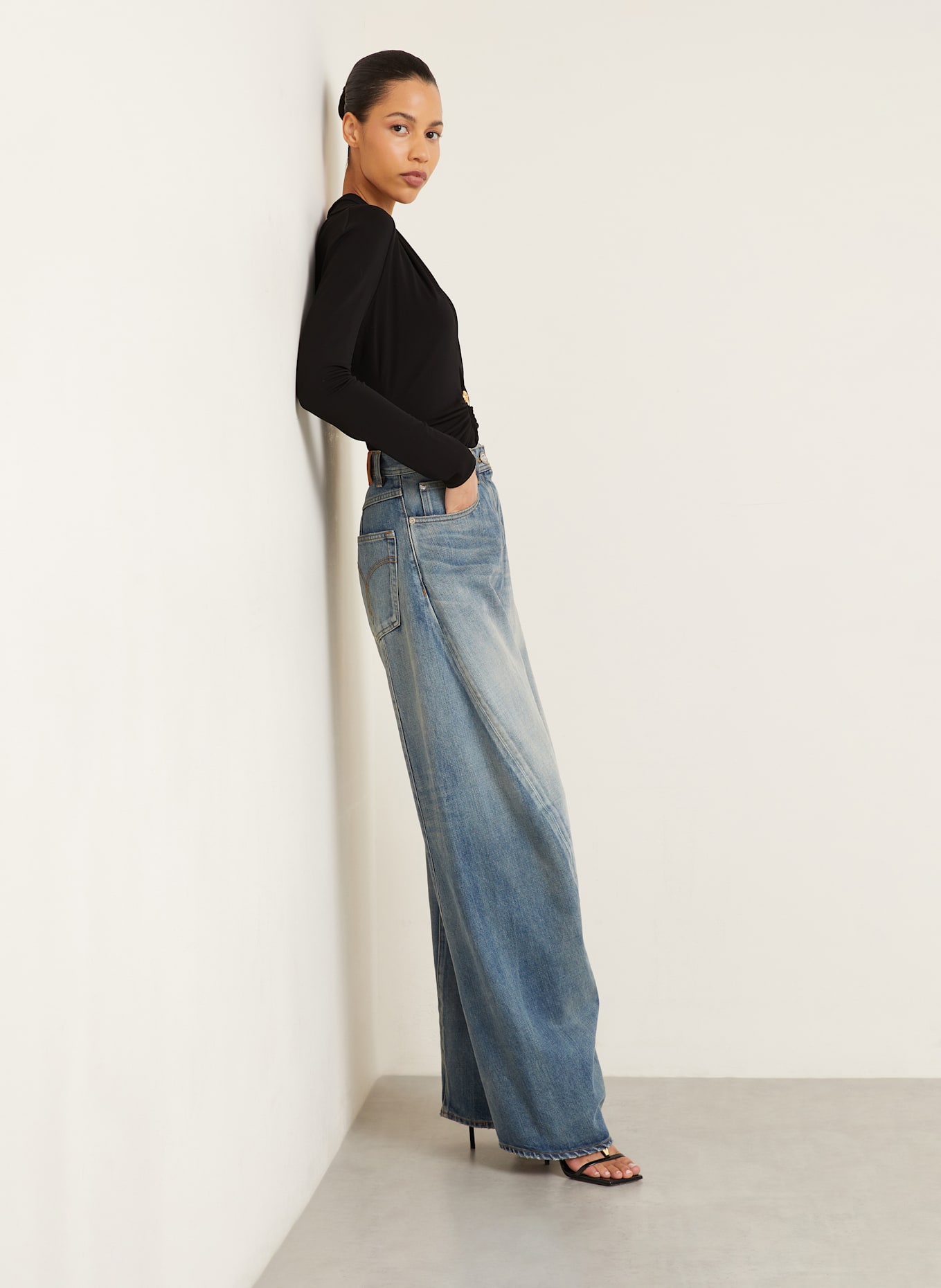 VERSACE Barrel Jeans: 1D800 Medium Blue