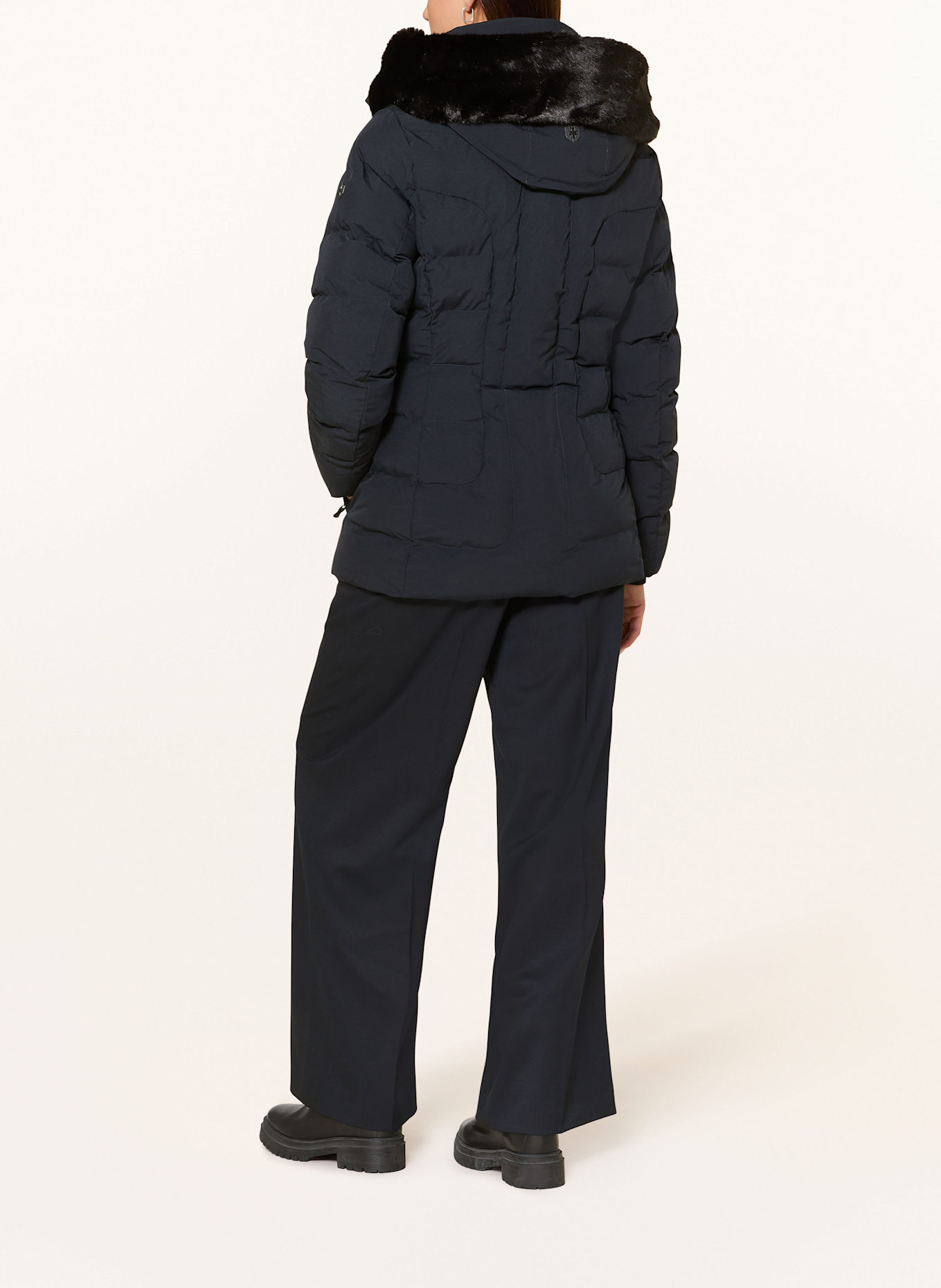 WELLENSTEYN Steppjacke BELVITESSE MEDIUM mit DUPONT™ SORONA®-Isolierung und abnehmbarem Kunstpelz: DUNKELBLAU