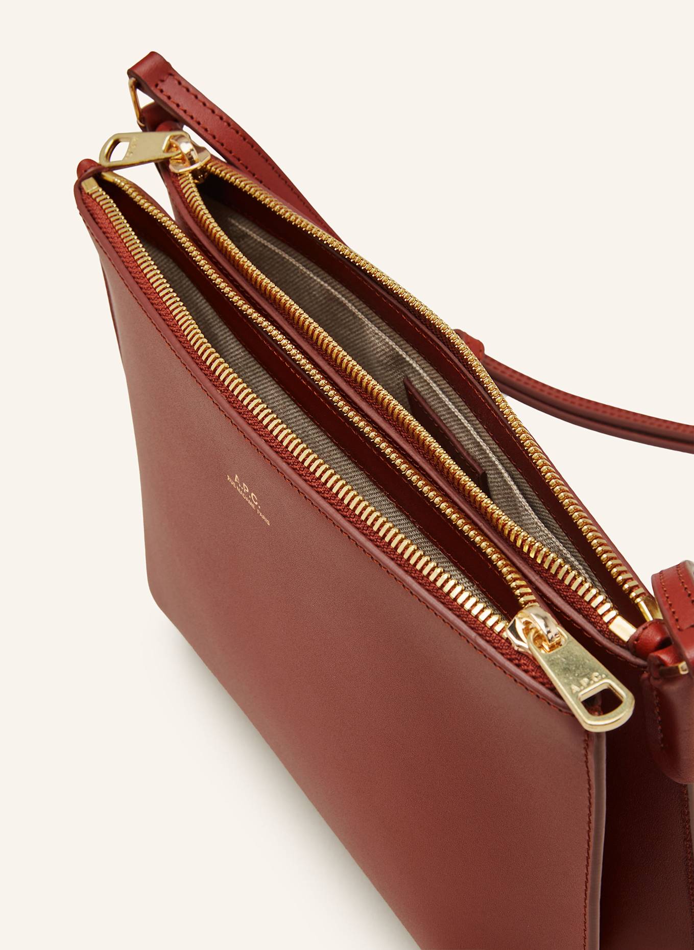 A.P.C. Crossbody bag SARAH: COGNAC