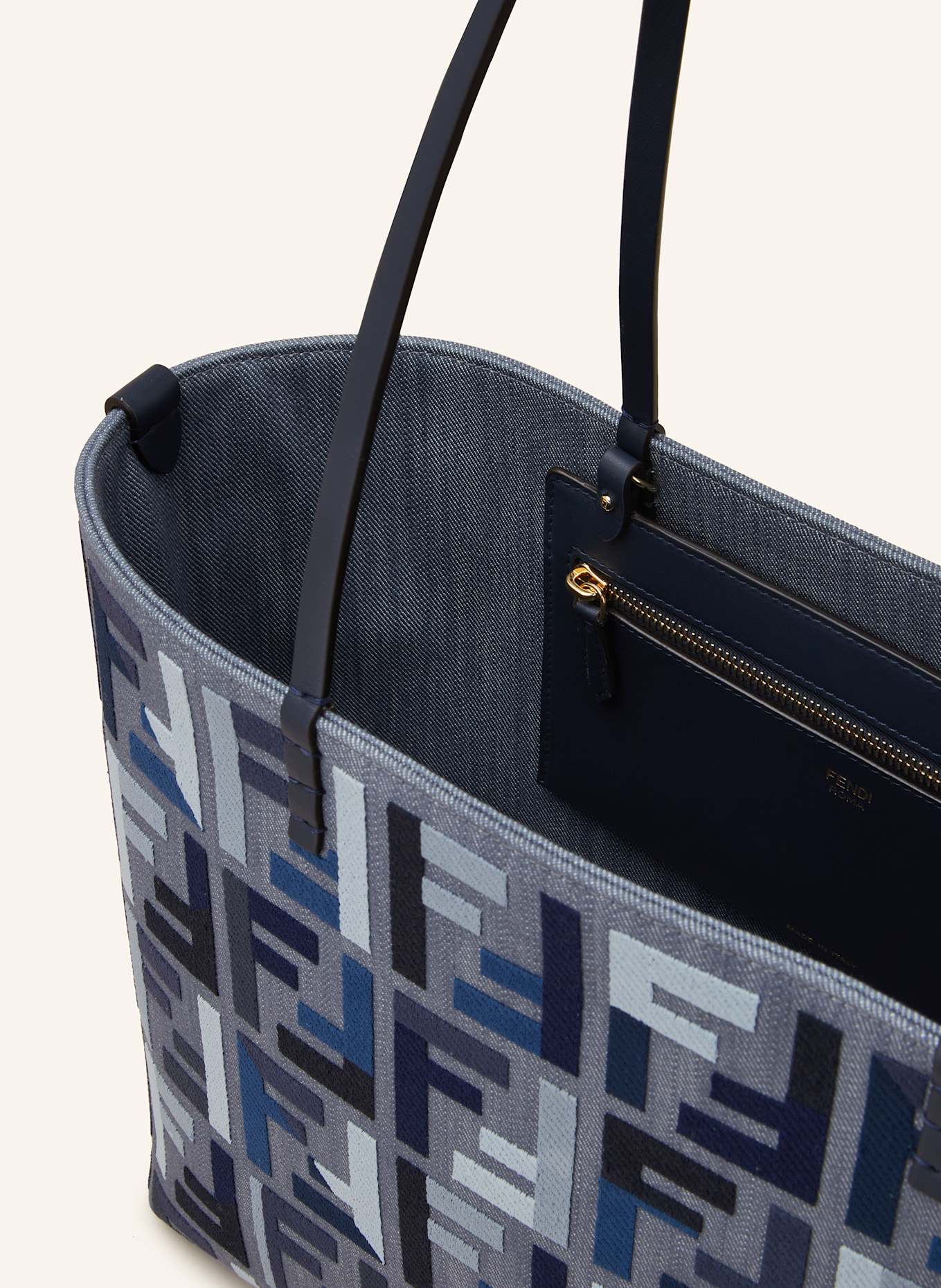 FENDI Shopper ROLL LARGE mit Pouch: BLAUGRAU / SCHWARZ / GRAU