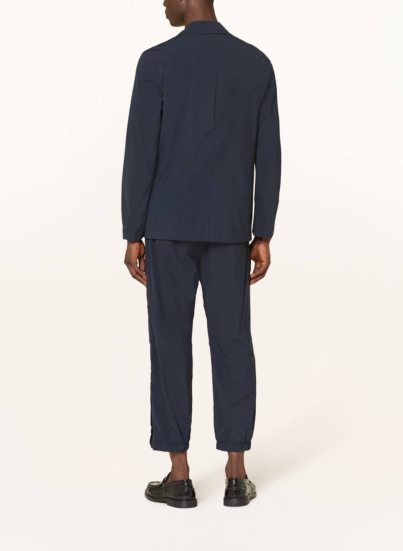 DRYKORN Chino LIROG Relaxed Fit mit verkürzter Beinlänge: DUNKELBLAU