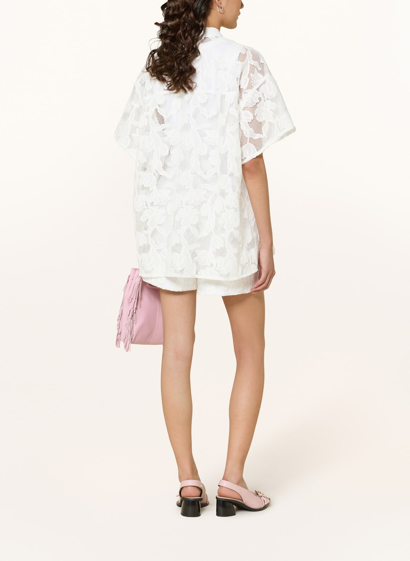 ESSENTIEL ANTWERP Hemdbluse HOK aus Lochspitze: WEISS