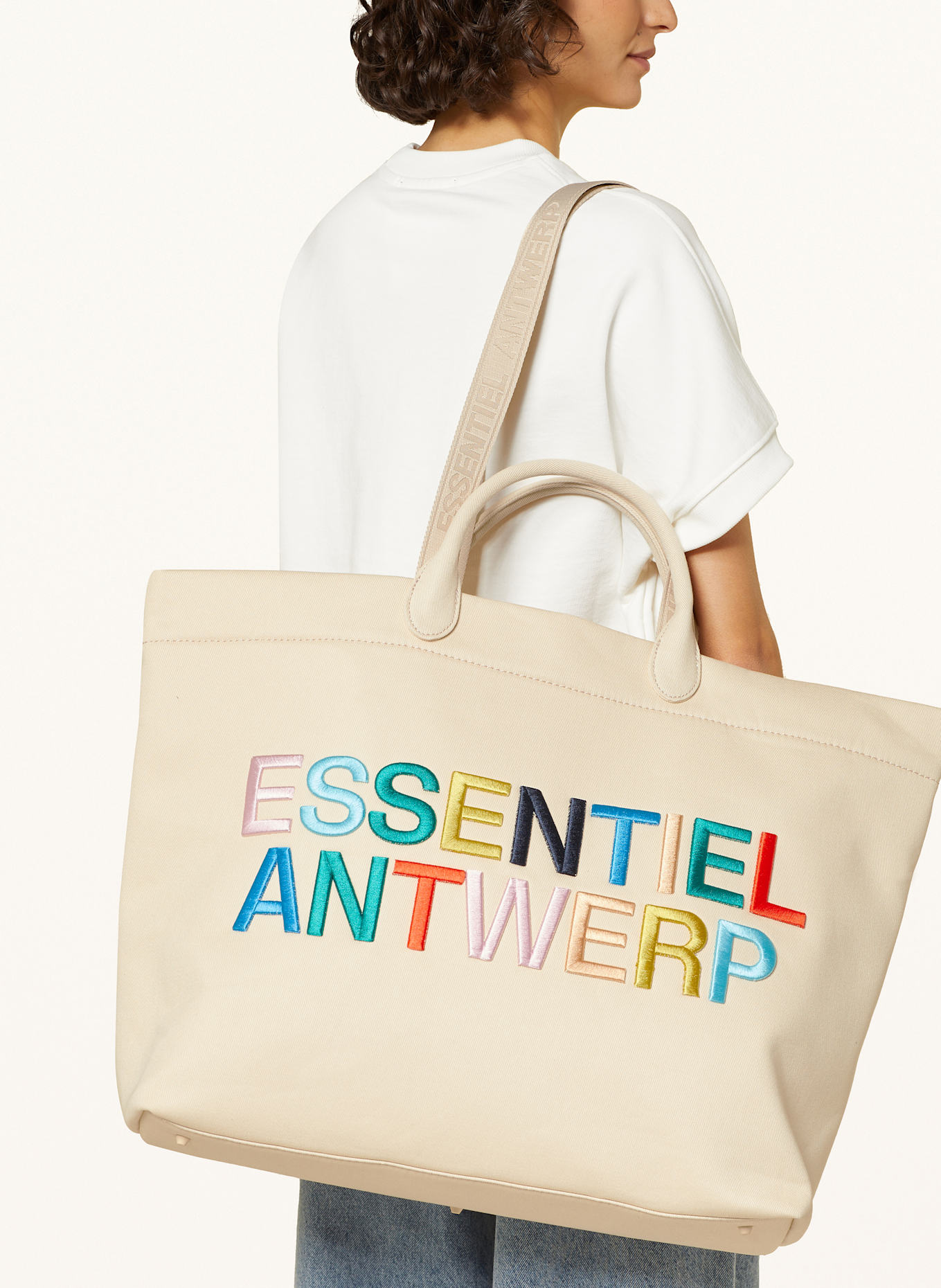 ESSENTIEL ANTWERP Shopper HEDNESS: CREME