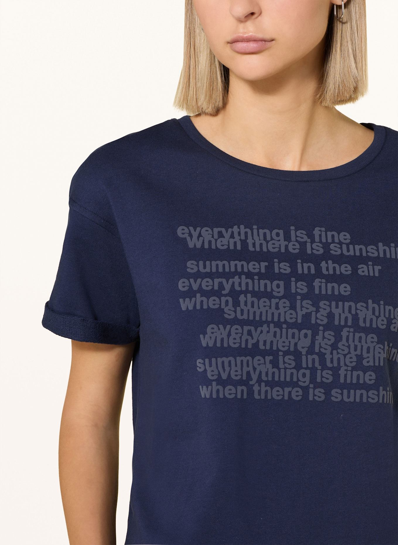 monari T-shirt: DARK BLUE