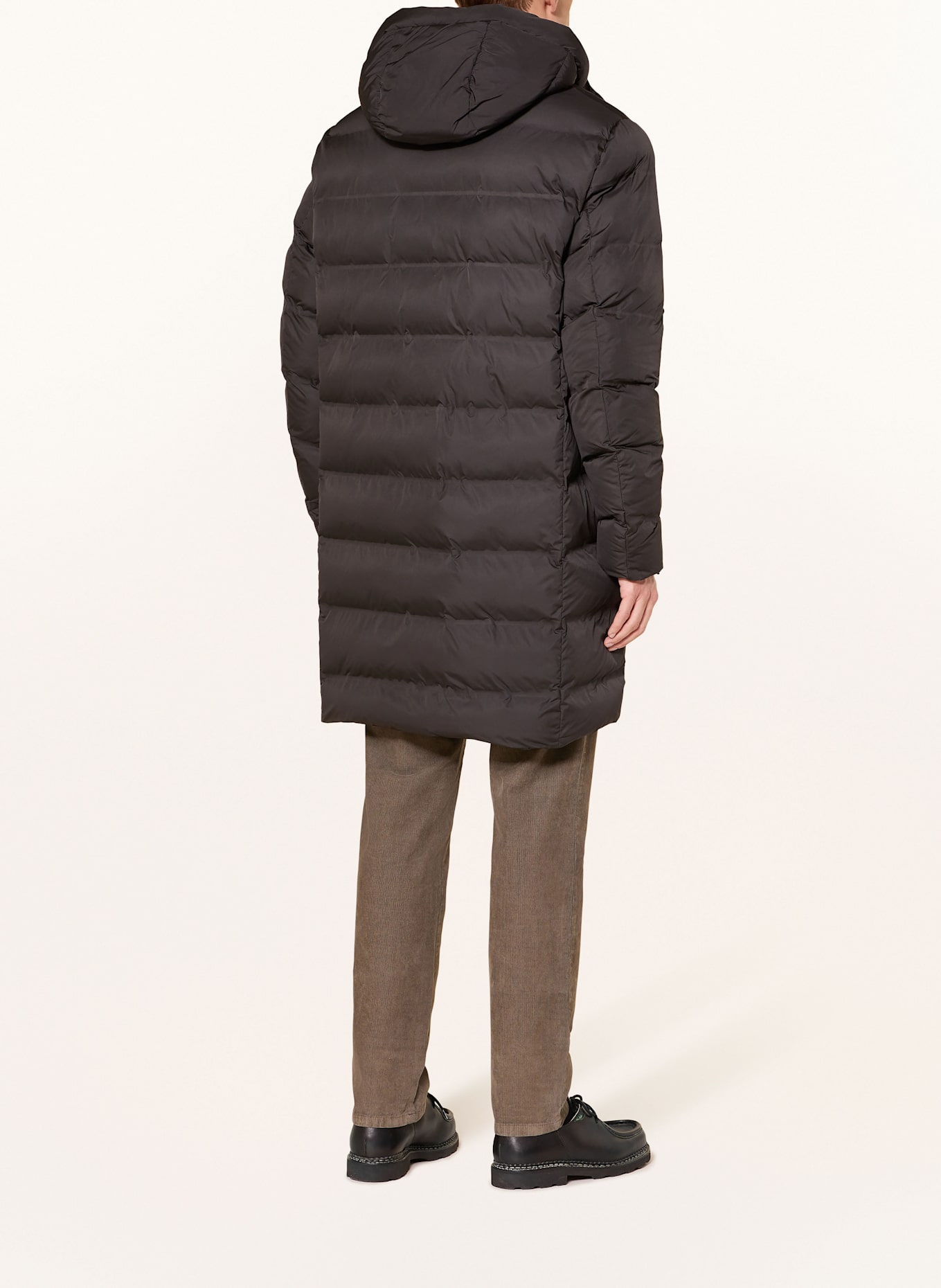 STROKESMAN'S Steppmantel mit DUPONT™ SORONA®-Isolierung und abnehmbarer Kapuze: SCHWARZ