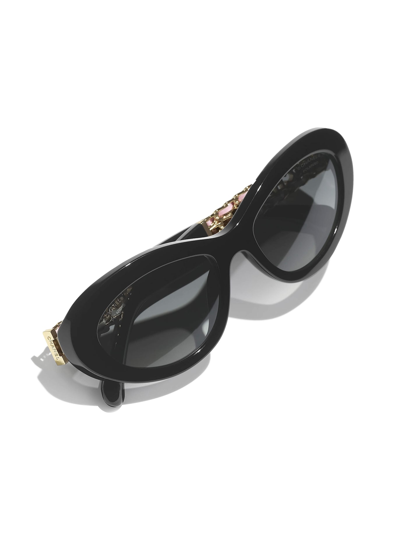 CHANEL Oval sunglasses: Красные женские туфли Chanel