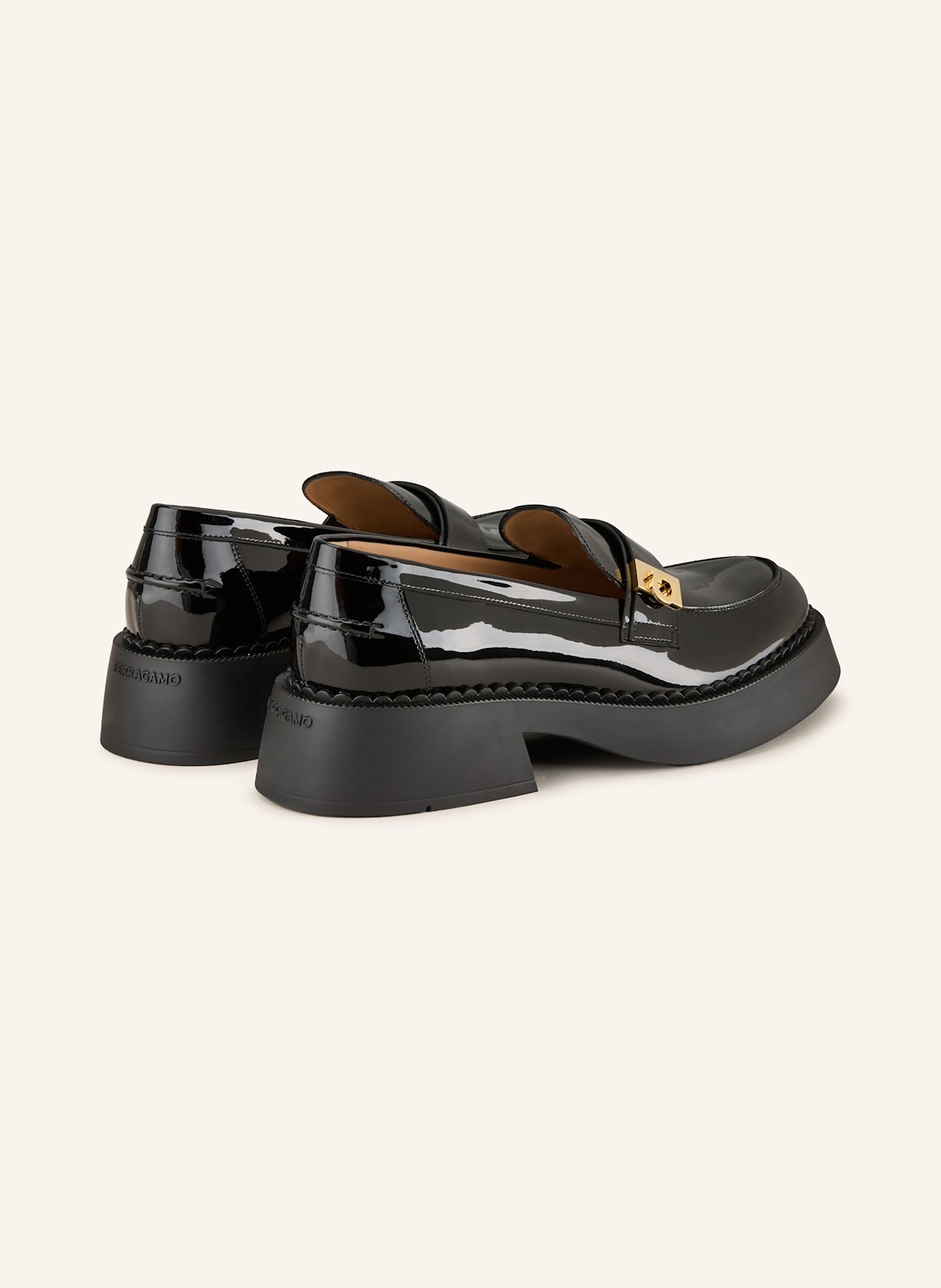 FERRAGAMO Lack-Loafer CAMINIA: SCHWARZ