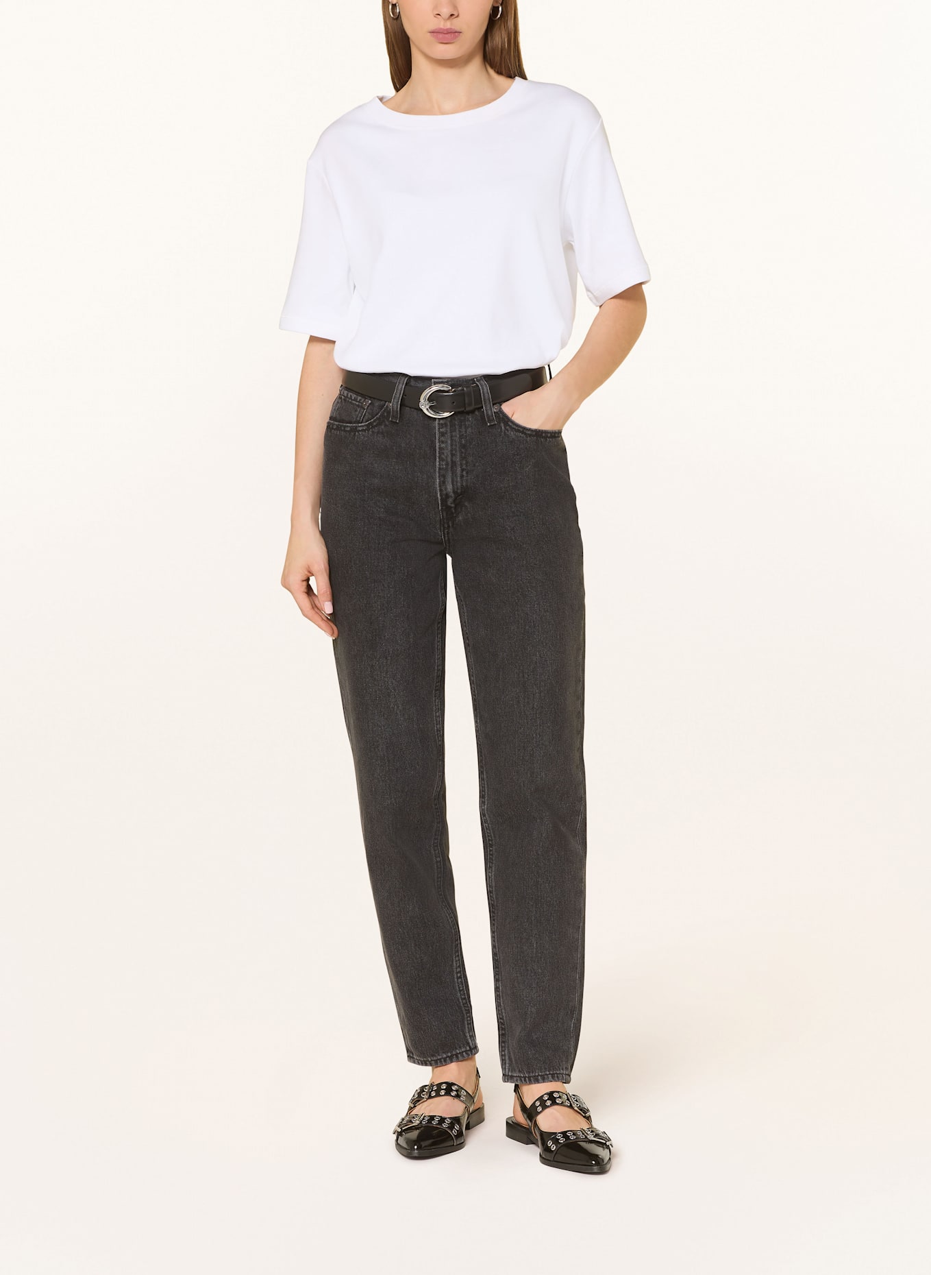 Levi's® Mom Jeans 80S: 06 Blacks