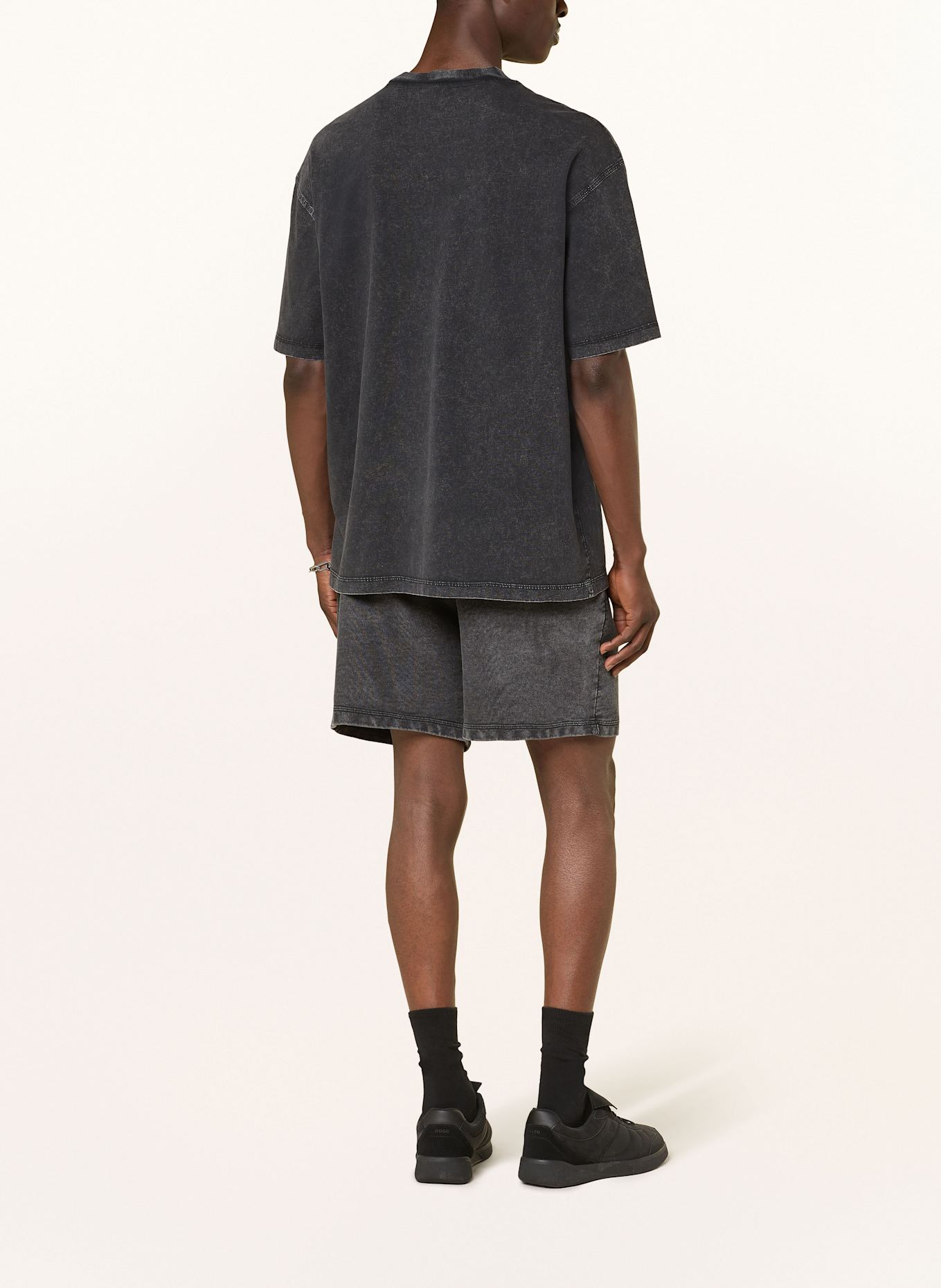 HUGO BLUE Sweatshorts NEBUSHO: DUNKELGRAU