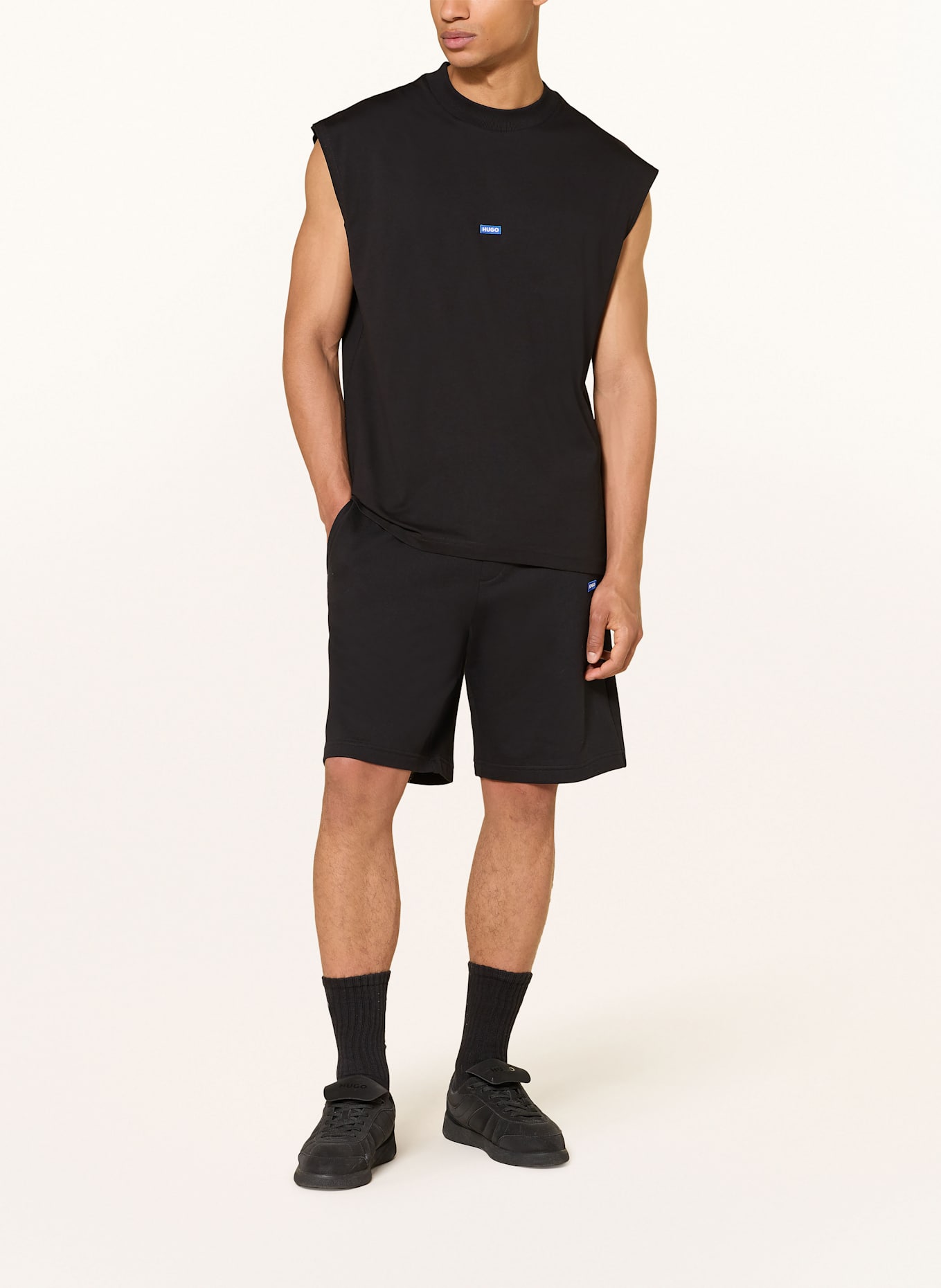 HUGO BLUE Sweatshorts NASENSIO: SCHWARZ