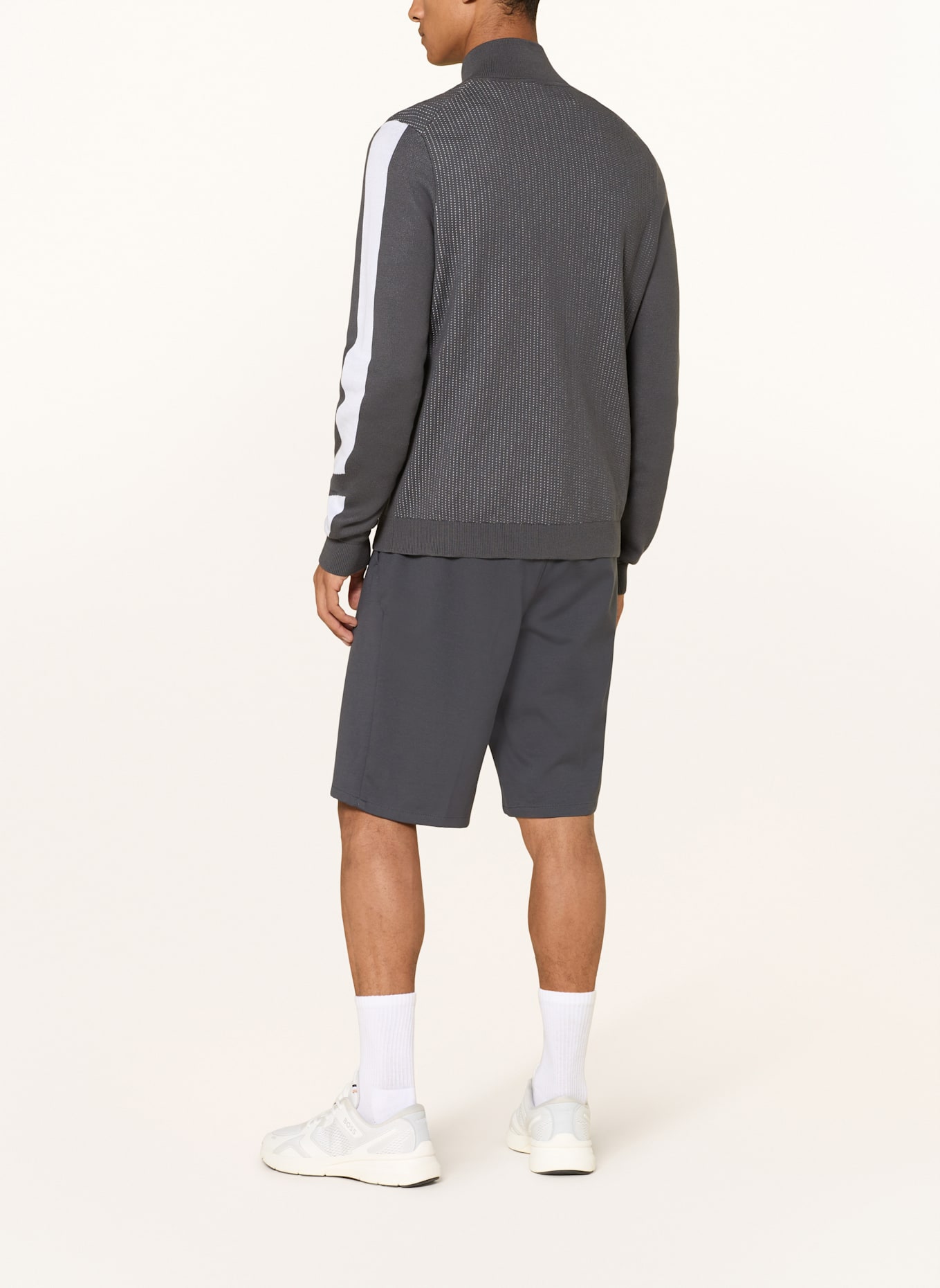 BOSS Tennisshorts RETRO PLEAT: DUNKELGRAU