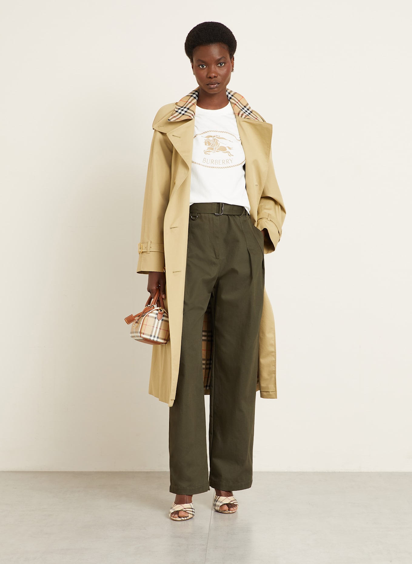 BURBERRY T-shirt: BIAŁY/ BRĄZOWY