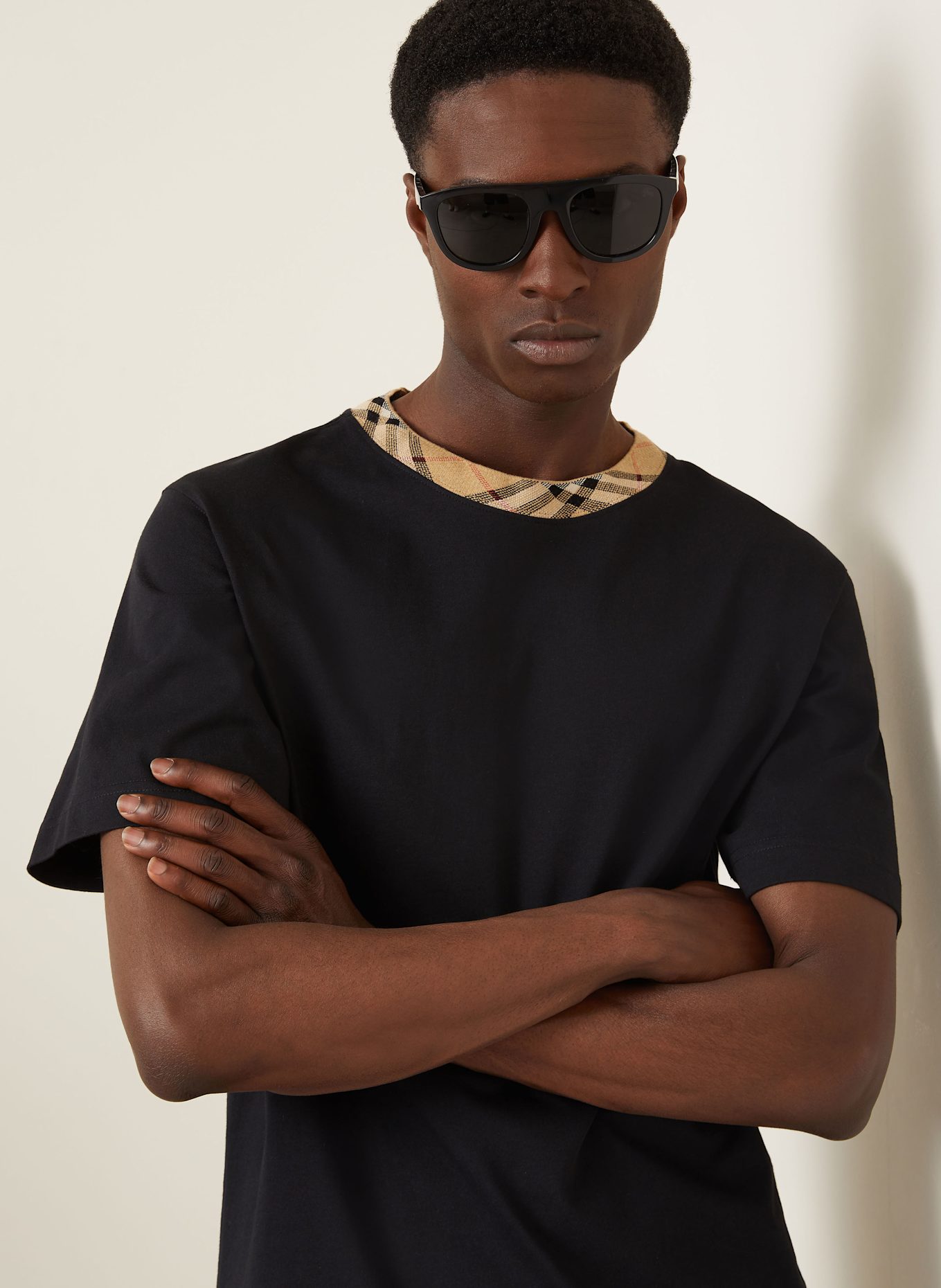 BURBERRY T-shirt: CZARNY