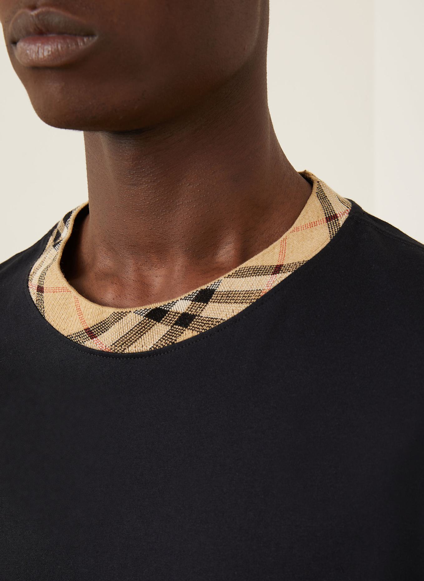 BURBERRY T-shirt: CZARNY