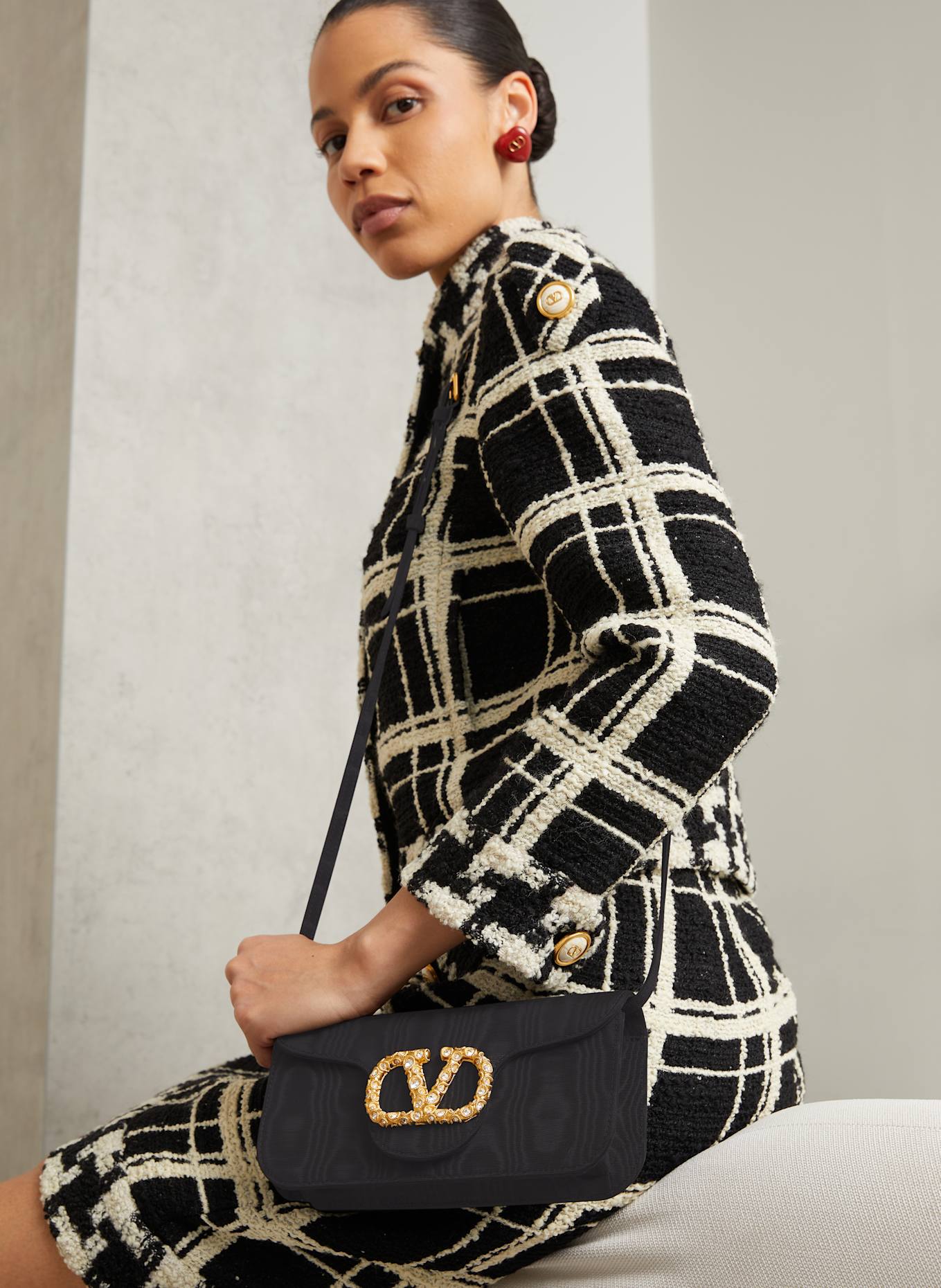 VALENTINO GARAVANI Clutch LOCÒ: BLACK