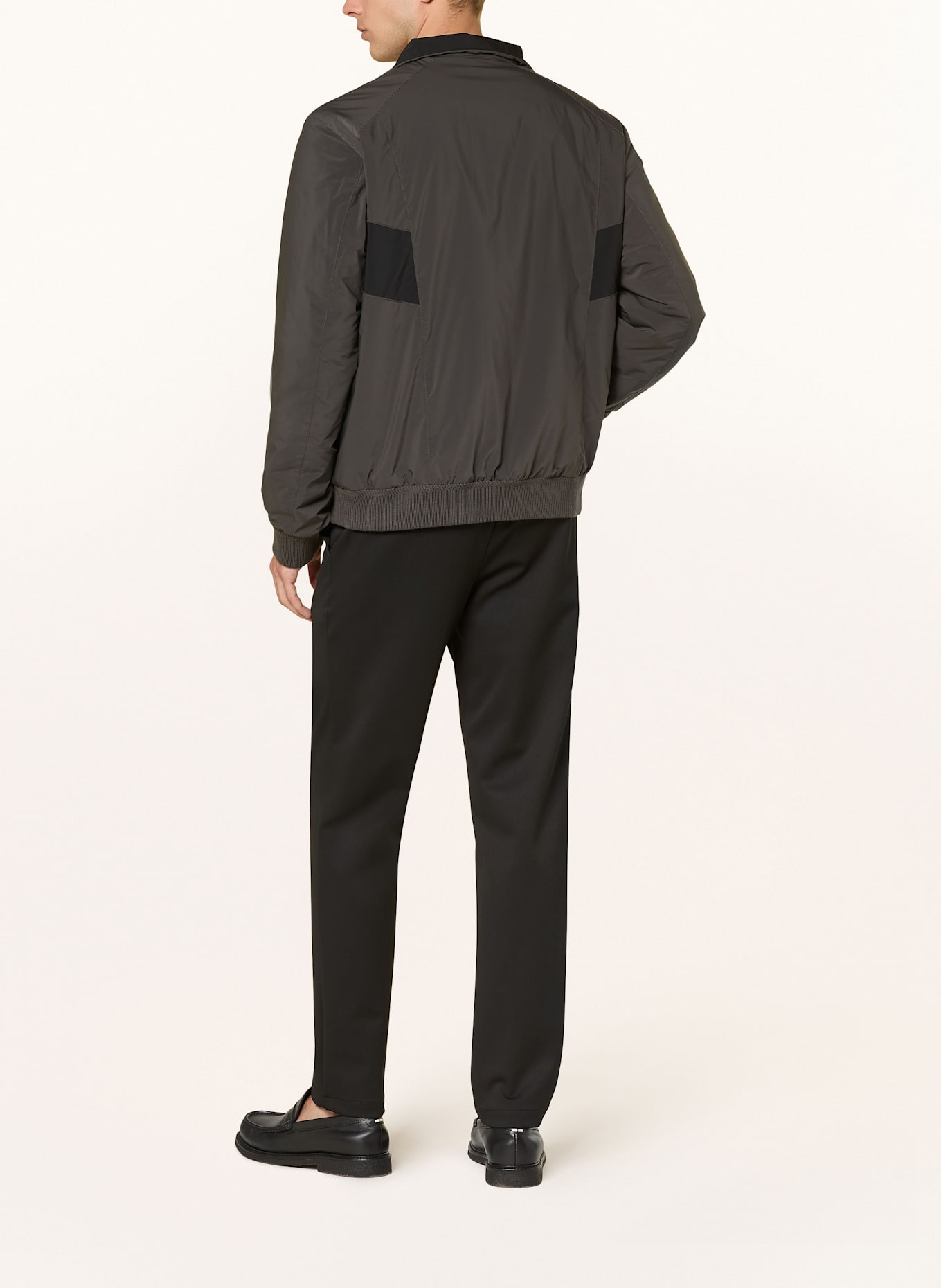 BOSS Chino KANE Modern Regular Fit: SCHWARZ