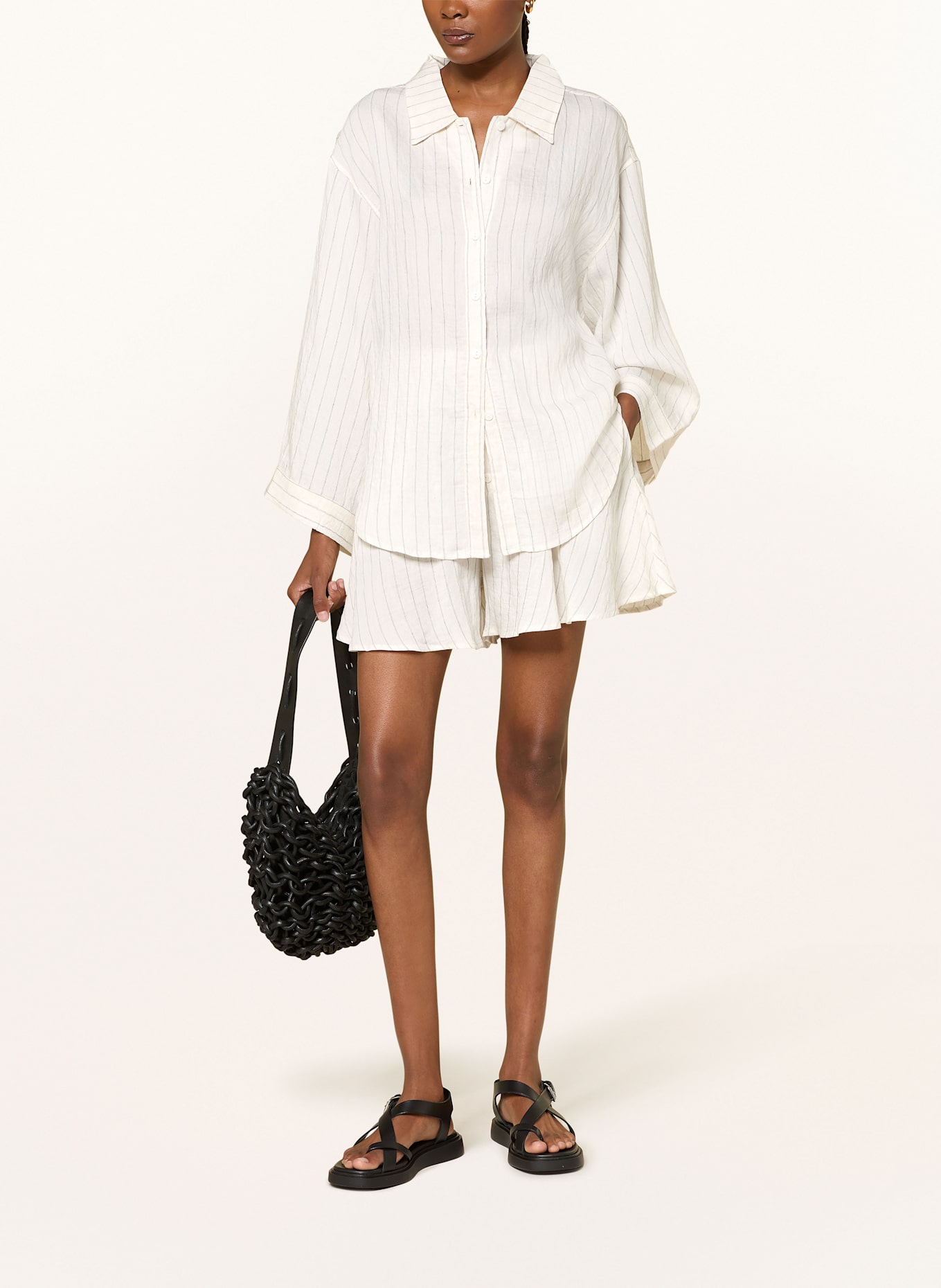 LEZU Shorts HANNAH: WEISS / SCHWARZ