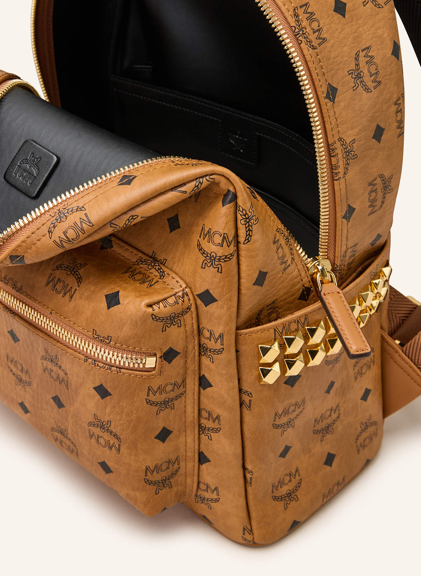 MCM Rucksack STARK VI: COGNAC