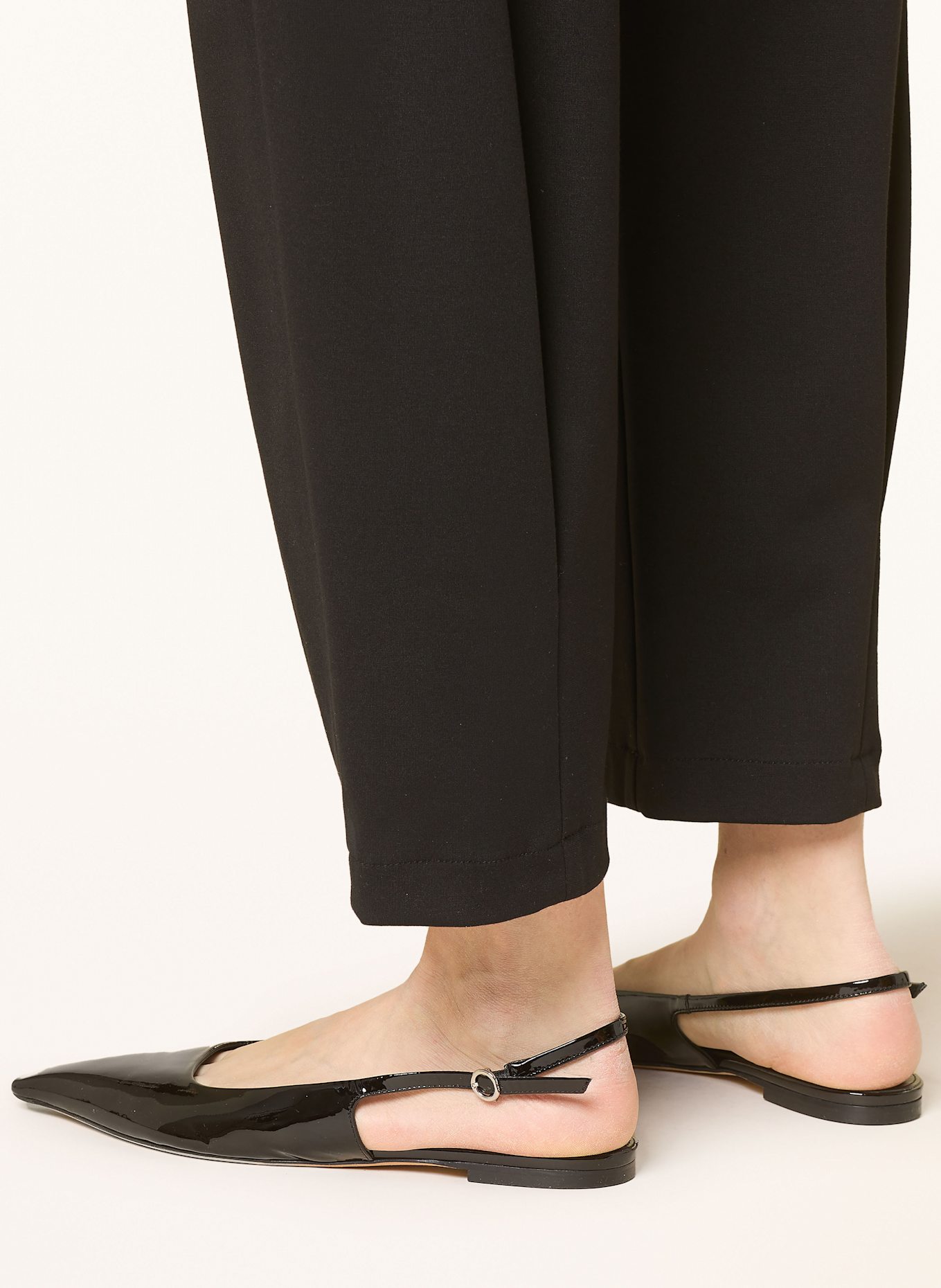 PNTS Marlenehose THE LOOSE: SCHWARZ