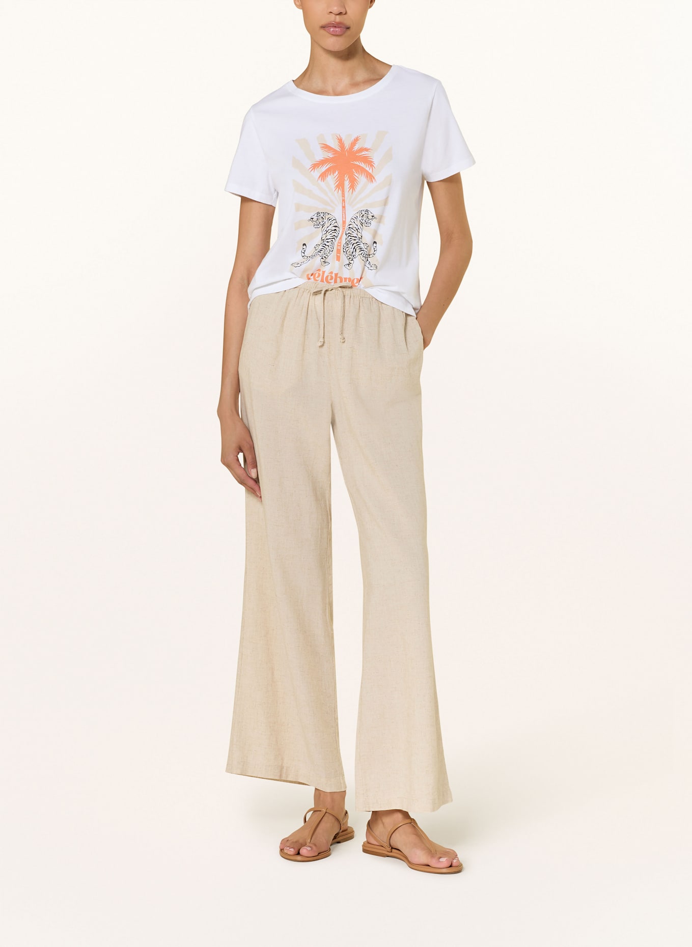 Juvia T-shirt CHRISTINA: Womens Washed Denim Jacket