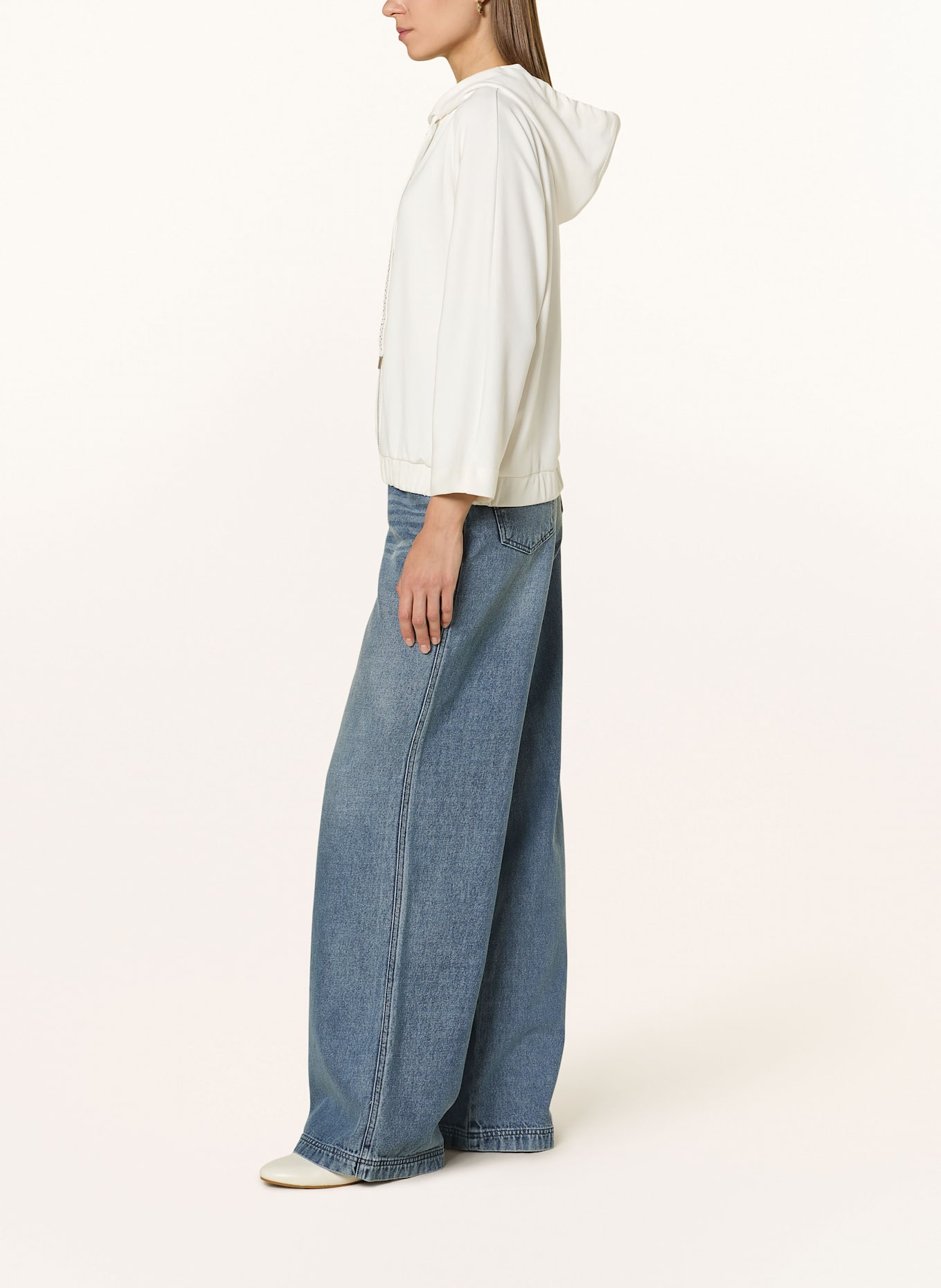 MORE & MORE Sweatjacke mit 3/4-Arm und Schmucksteinen: WEISS