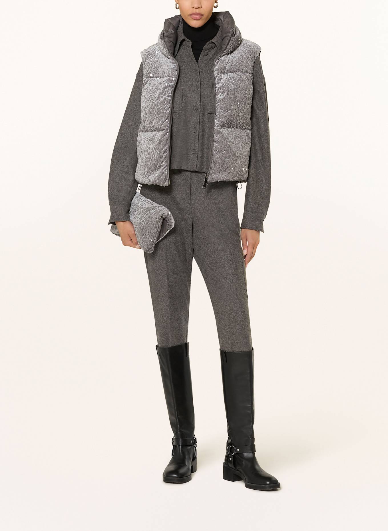 LUISA CERANO Peříčková vesta s flitry: ŠEDÁ