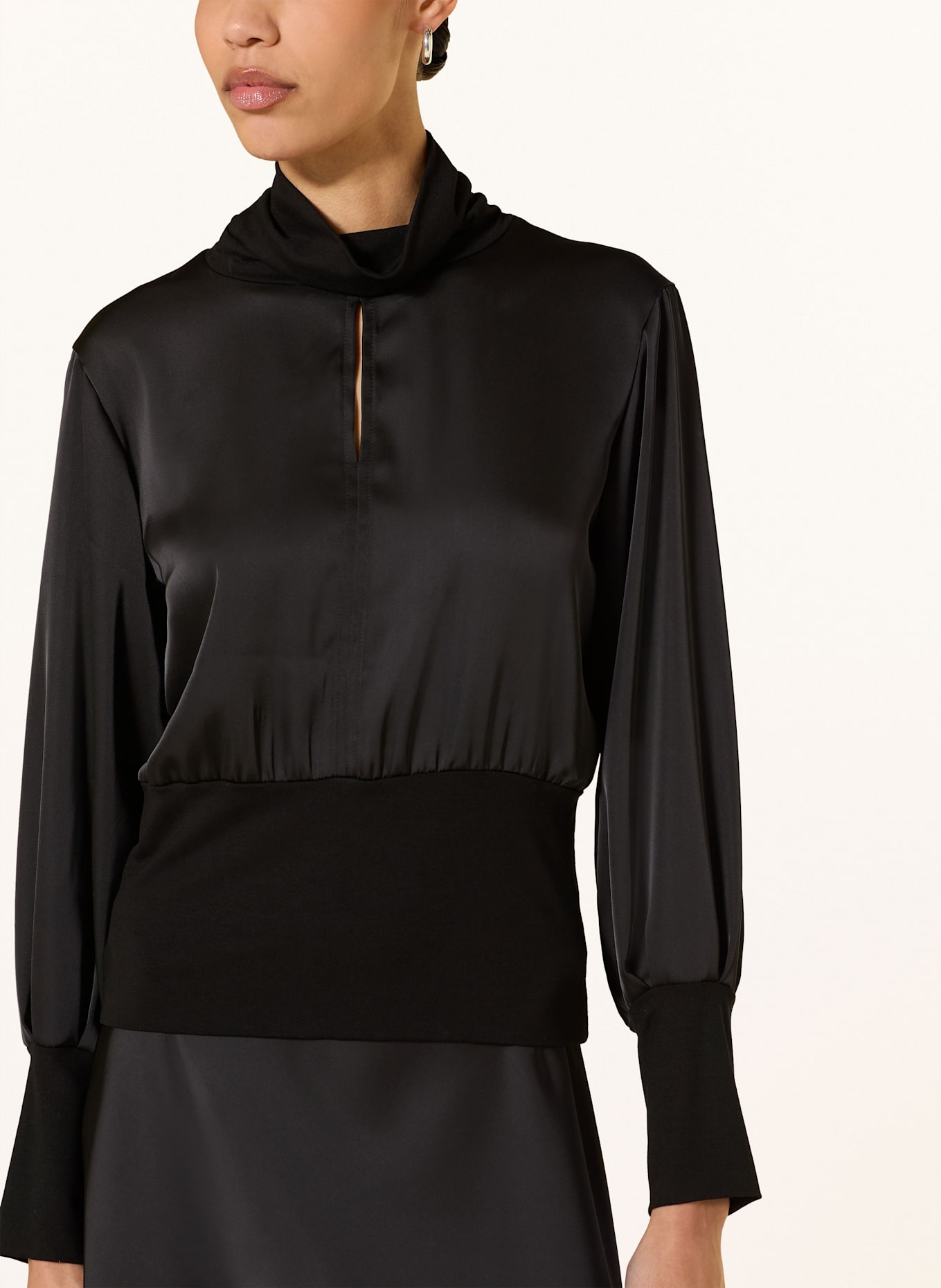 SEM PER LEI Blusenshirt im Materialmix: SCHWARZ