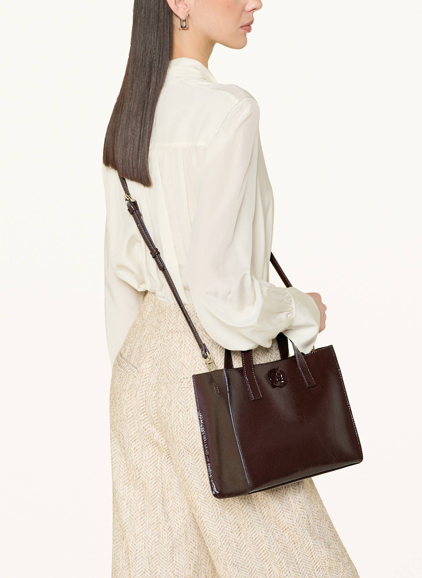 TED BAKER Handbag ROUSETA MEDIUM: BROWN