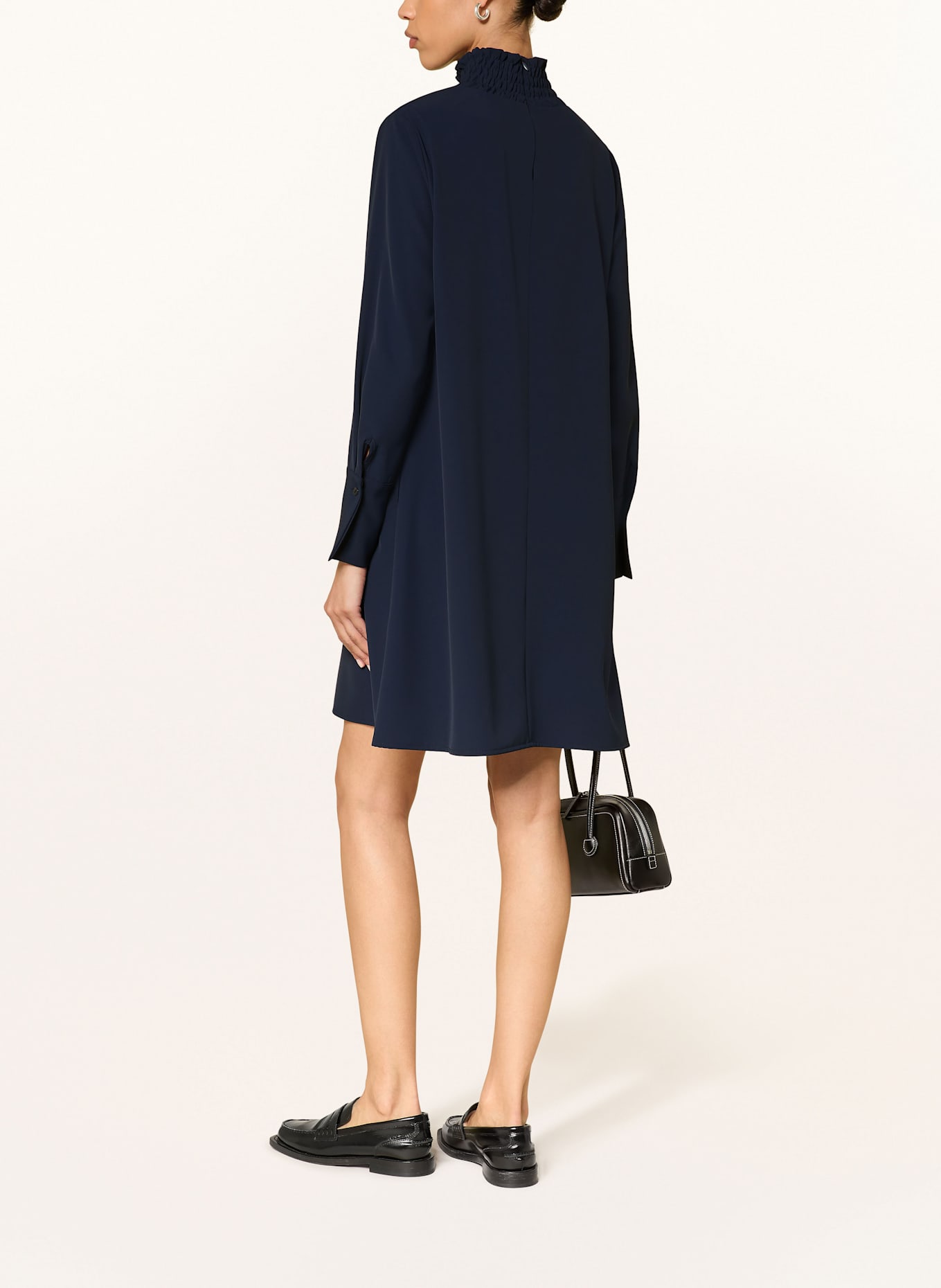 ANNA's Kleid mit Rüschen: DUNKELBLAU