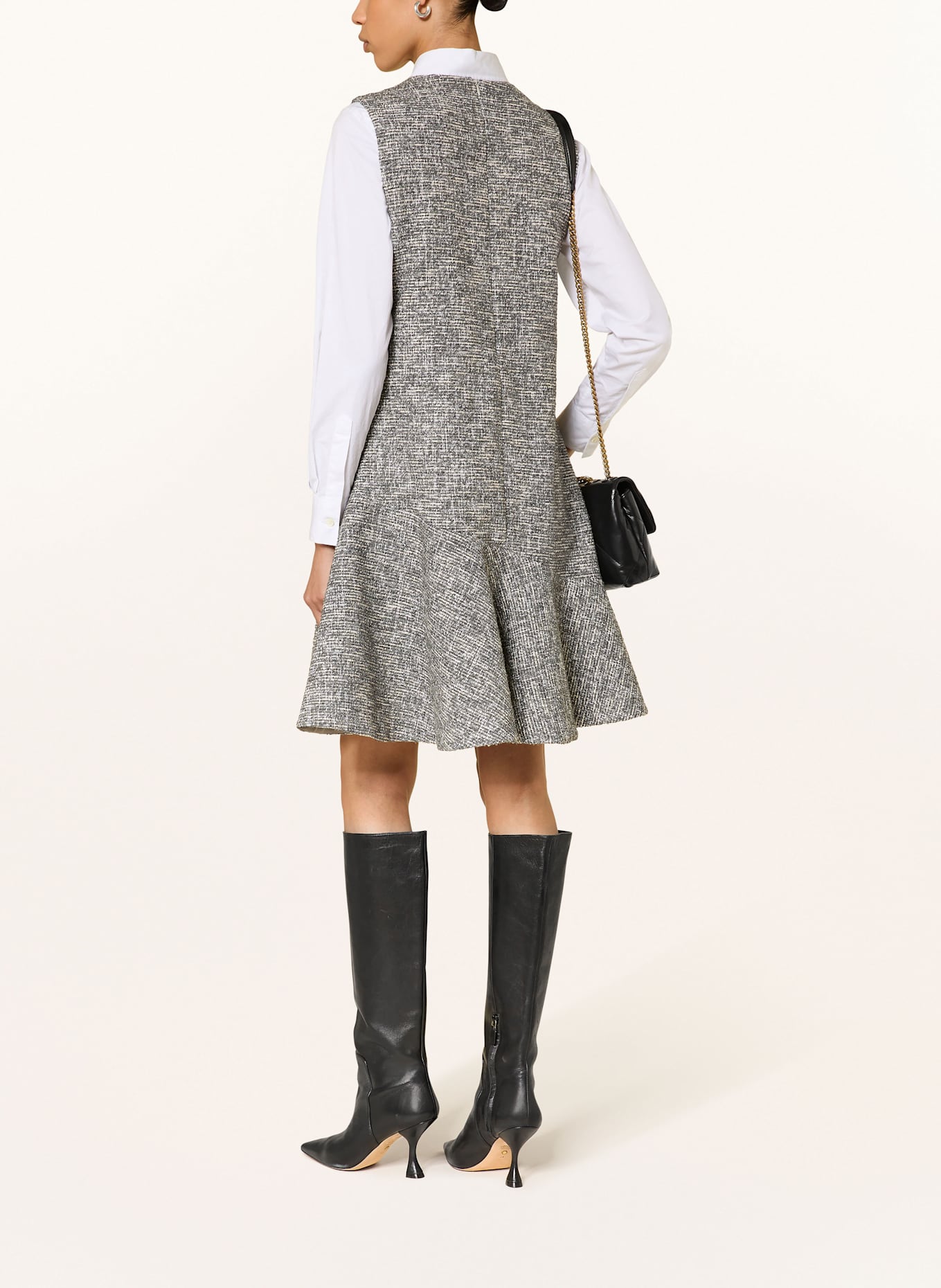 ANNA's Bouclé-Kleid mit Volants und Glitzergarn: GRAU / ECRU / DUNKELGRAU