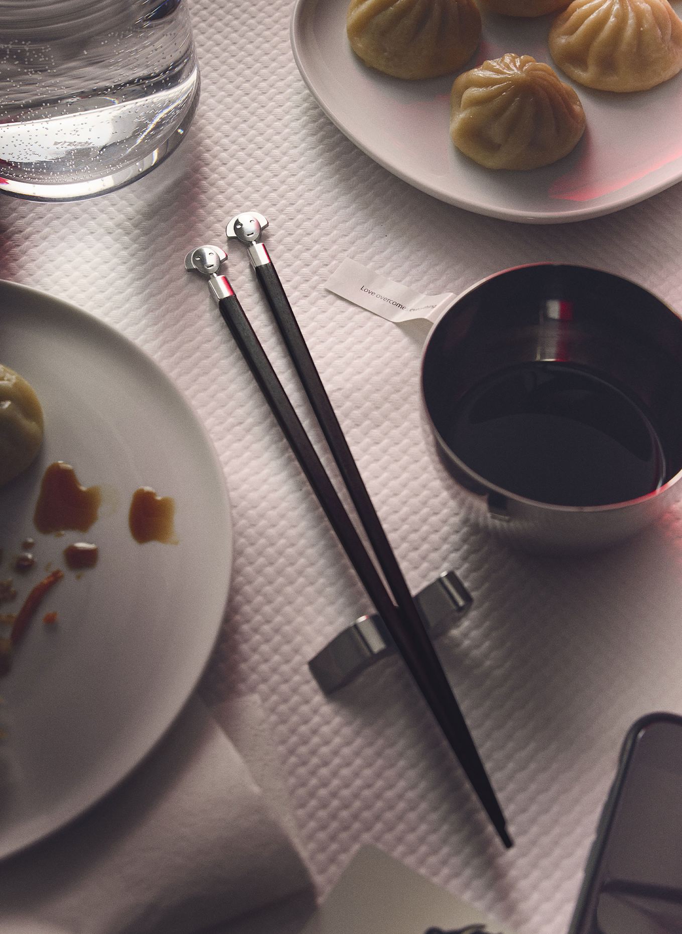 ALESSI Essstäbchen ANNA: DUNKELBRAUN / SILBER