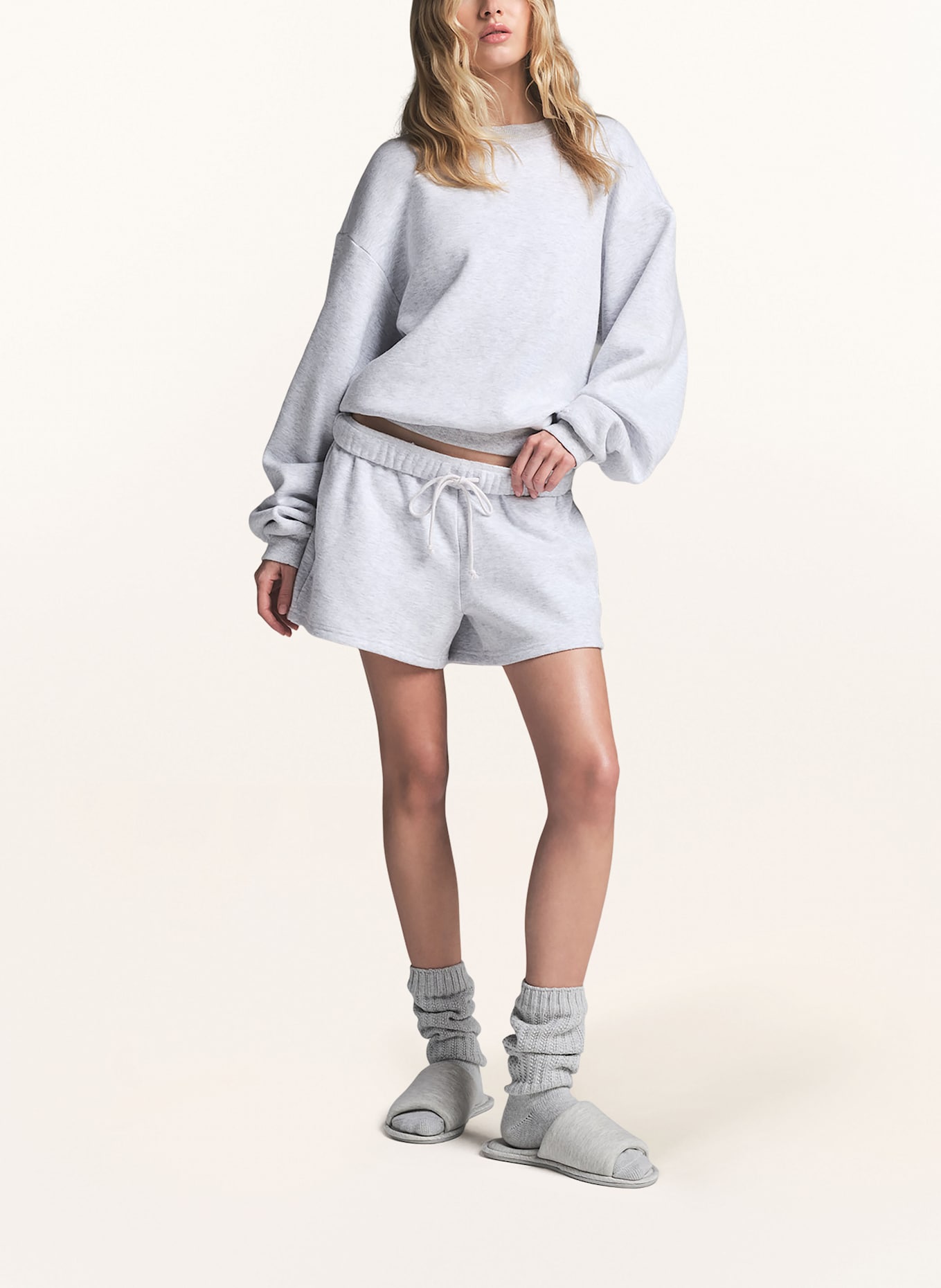 SKIMS Lounge-Shorts COTTON FLEECE: HELLGRAU