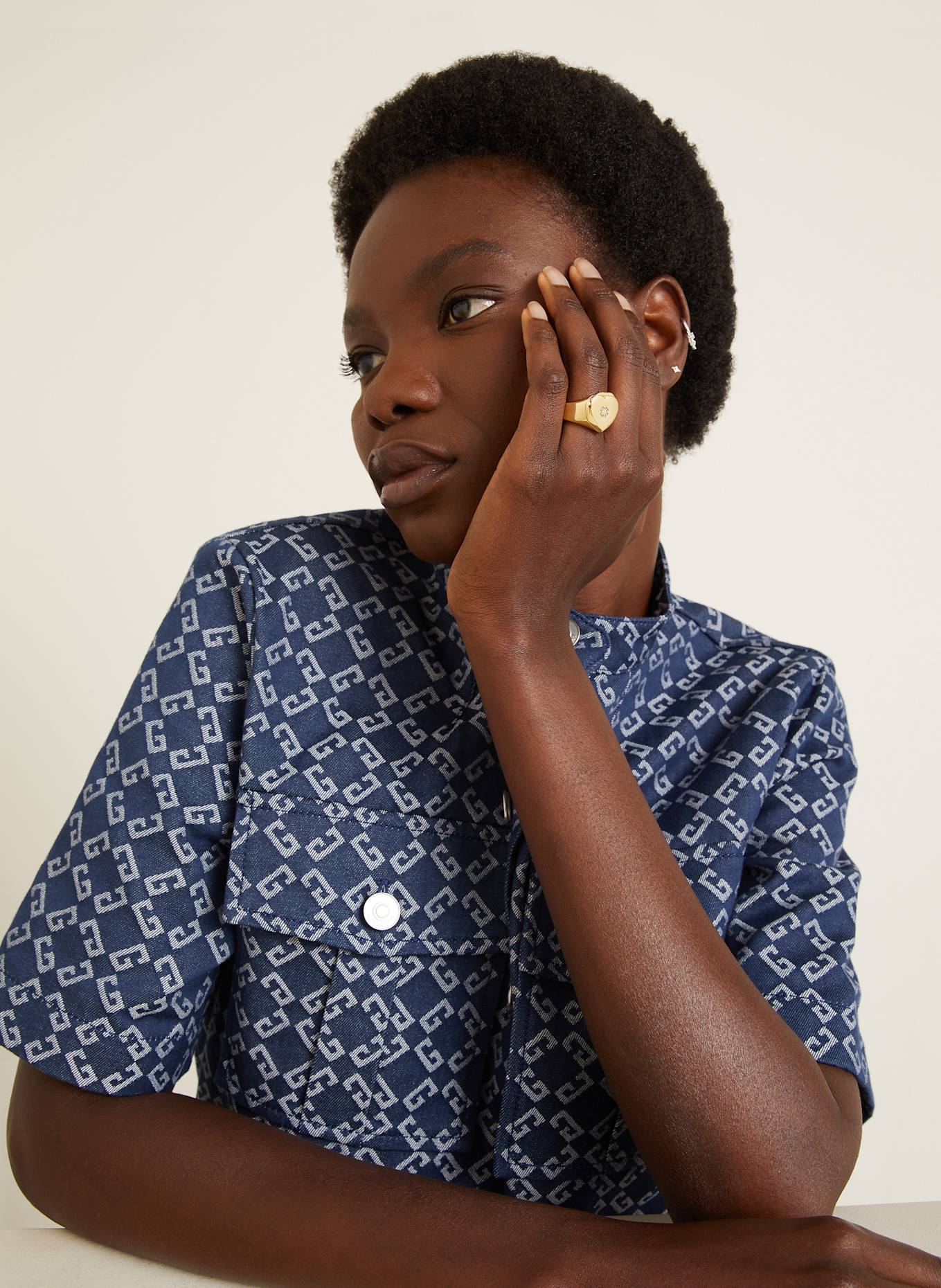 GIVENCHY Ring: GOLD