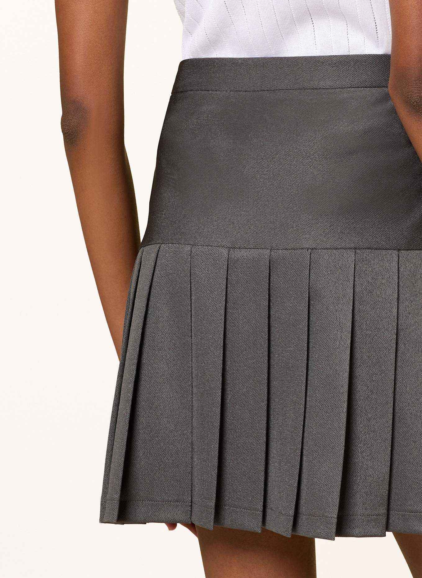 KARO KAUER Plisowana spódnica: CZIEMNOSZARY