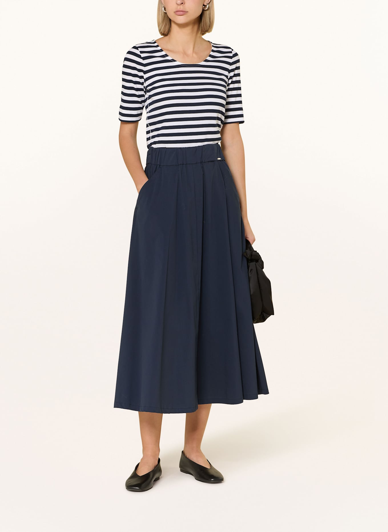 ZAÍDA T-shirt: WHITE / DARK BLUE