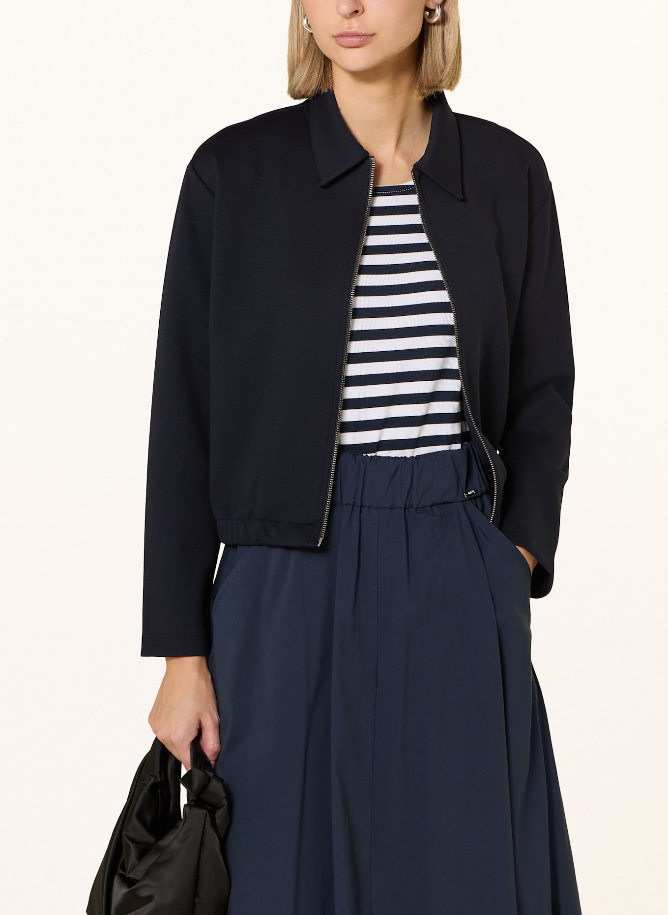 ZAÍDA T-shirt: WHITE / DARK BLUE