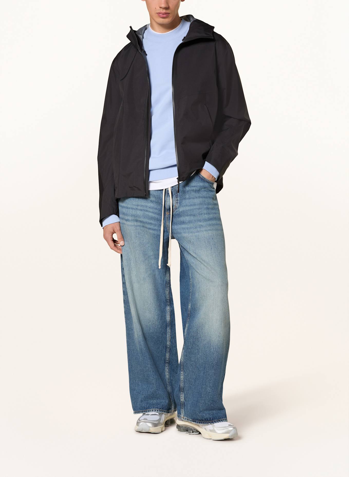 VEILANCE ARRIS rain jacket: BLACK