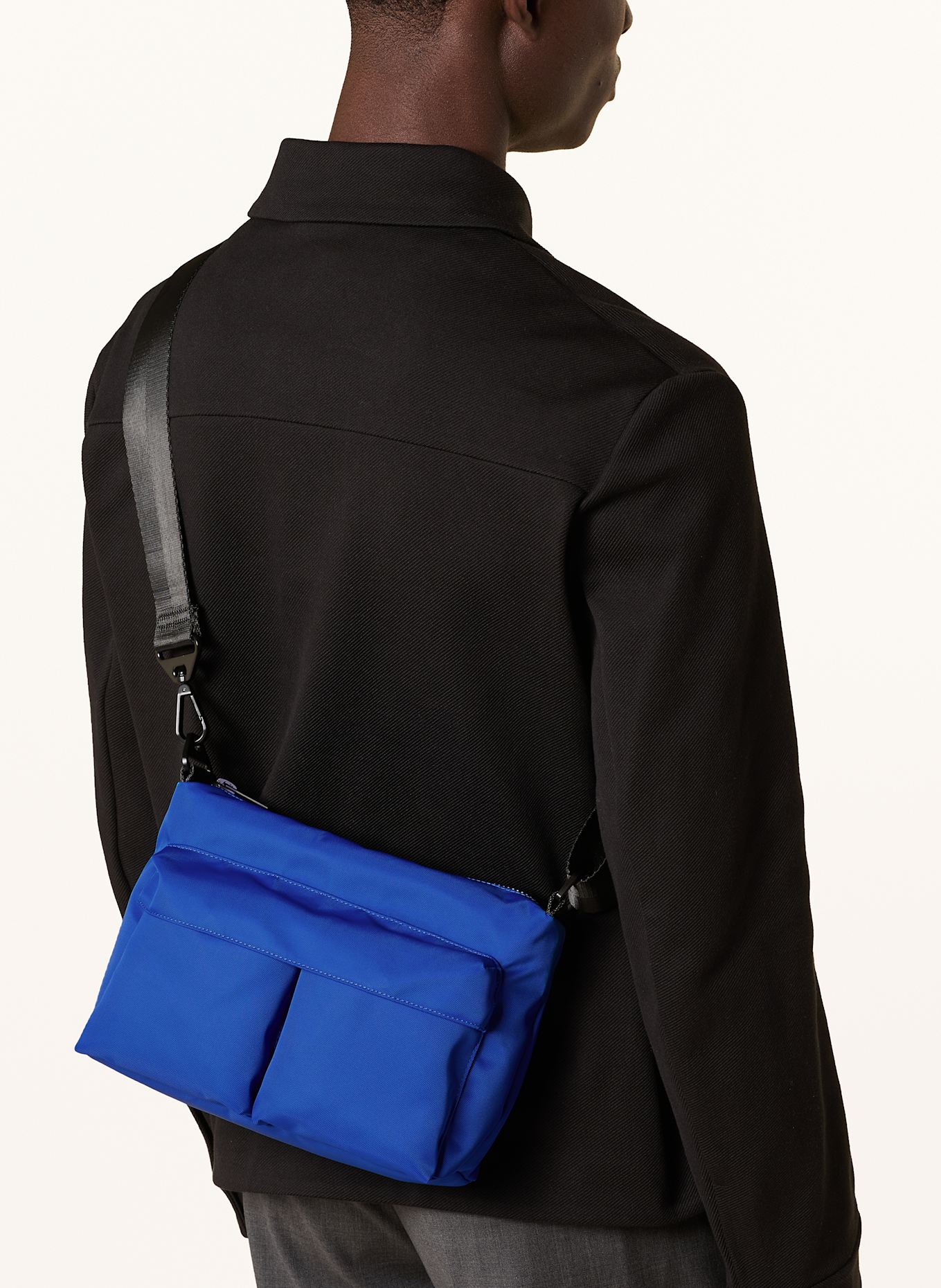 COS Umhängetasche HECTOR: BLAU