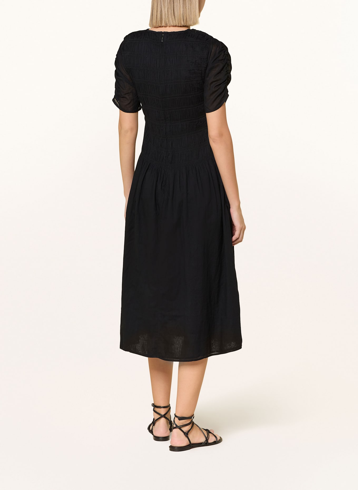 WHISTLES campaign AVERY: BLACK